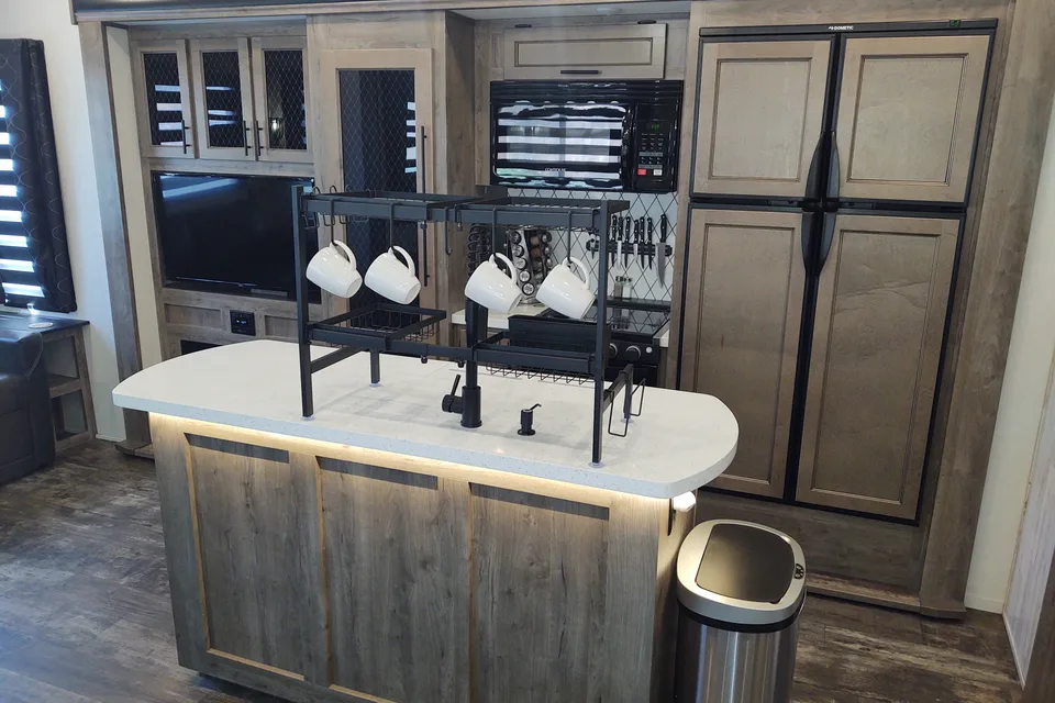 A Family Paradise on Wheels 36 BHQ Cobalt Fifth Wheel