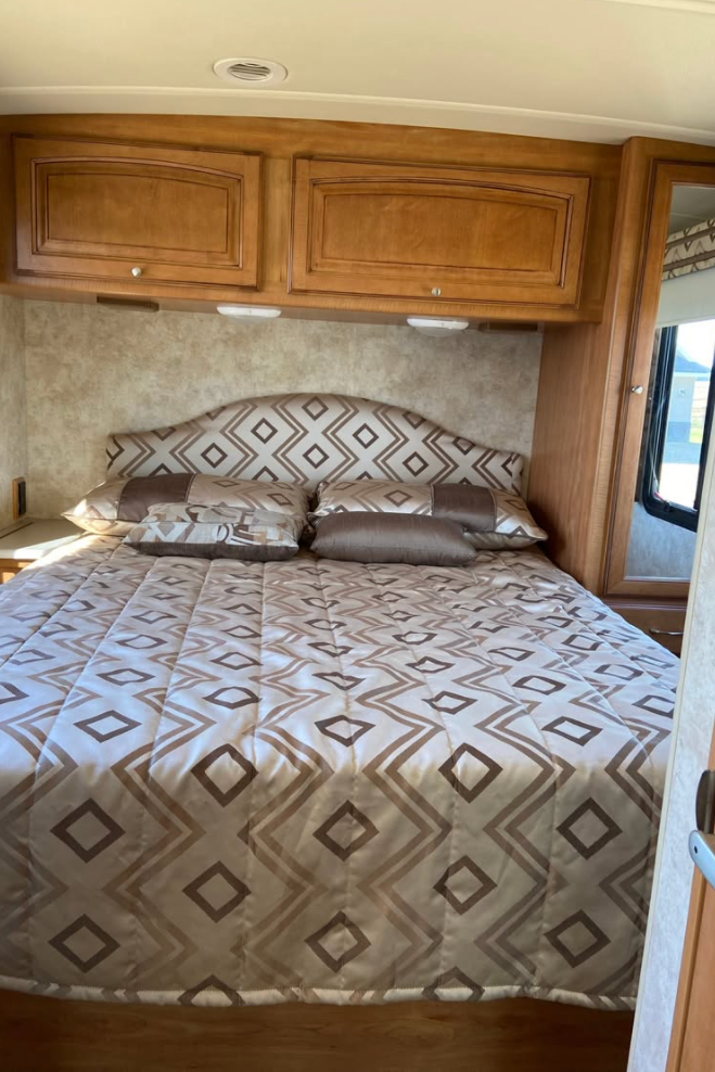 Jack's Winnebago Vista Class A
