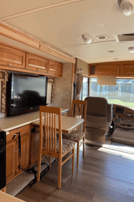 Jack's Winnebago Vista Class A