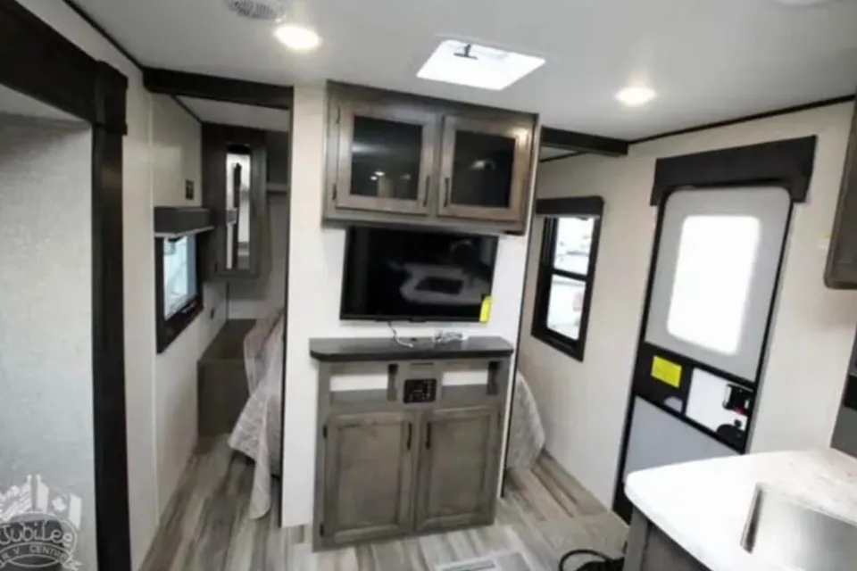 Starcraft Autumn Ridge Travel Trailer