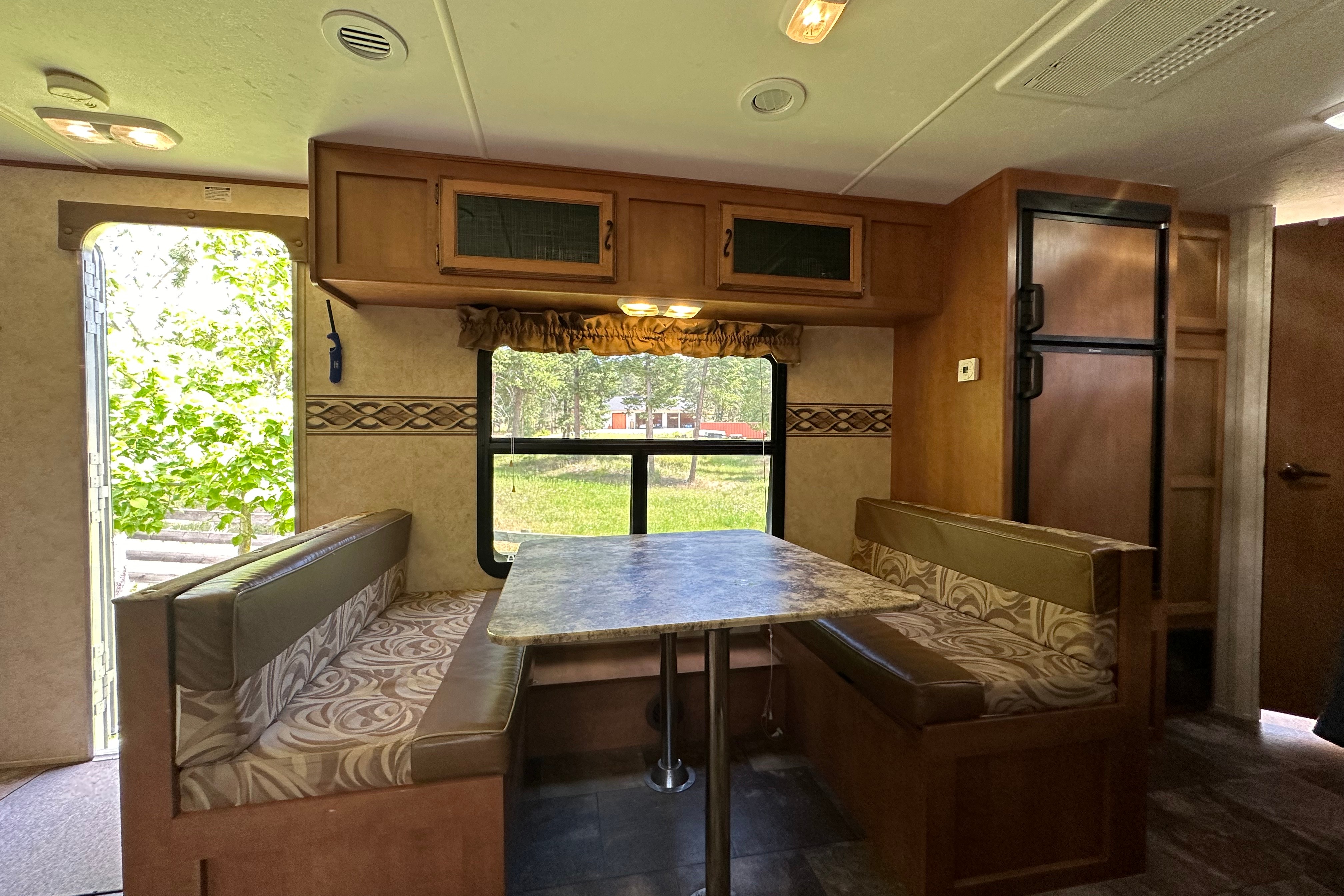 Alf's Coachmen Apex Travel Trailer