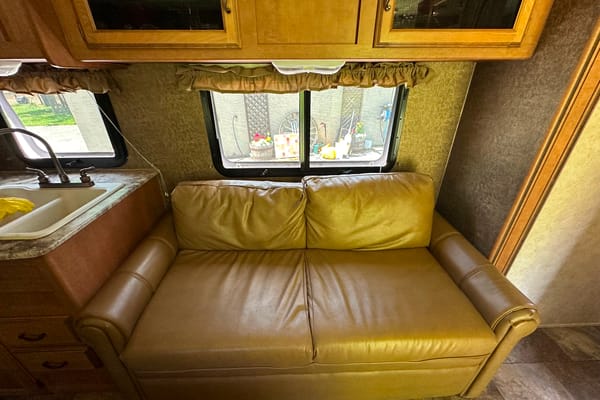 Alf's Coachmen Apex Travel Trailer