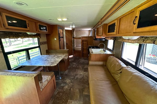 Alf's Coachmen Apex Travel Trailer