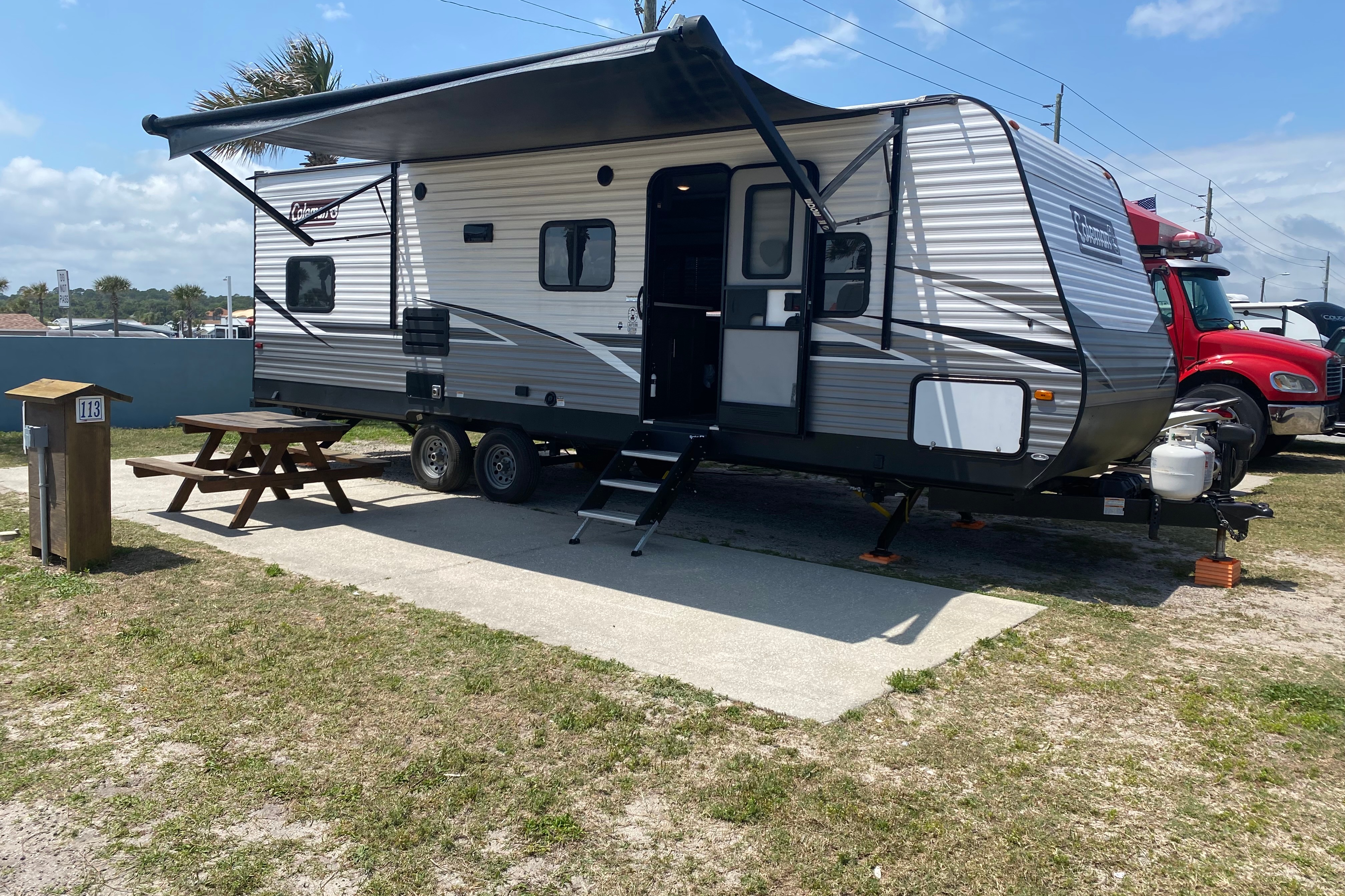 Barky's Family Bunkhouse