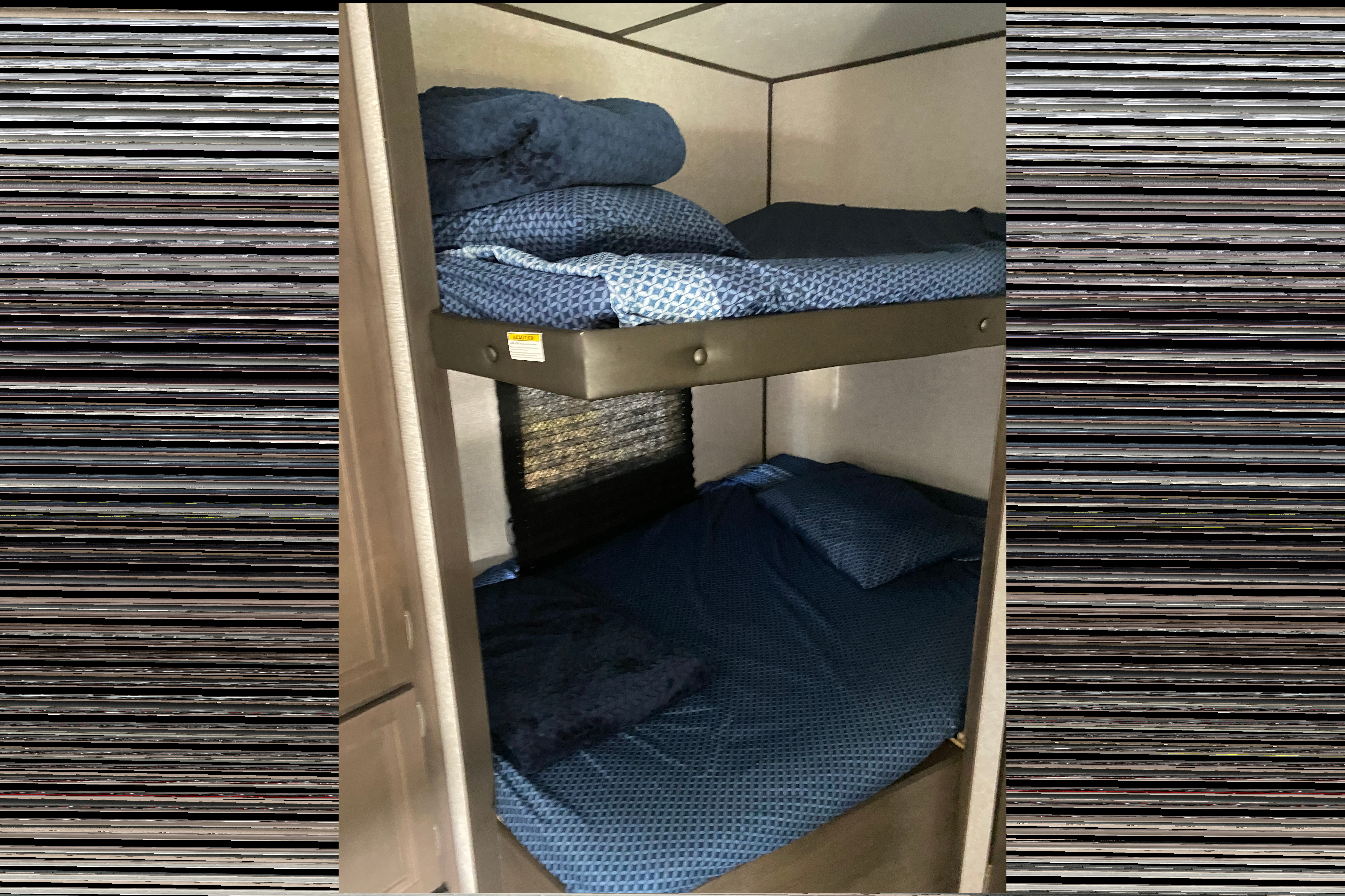 Barky's Family Bunkhouse