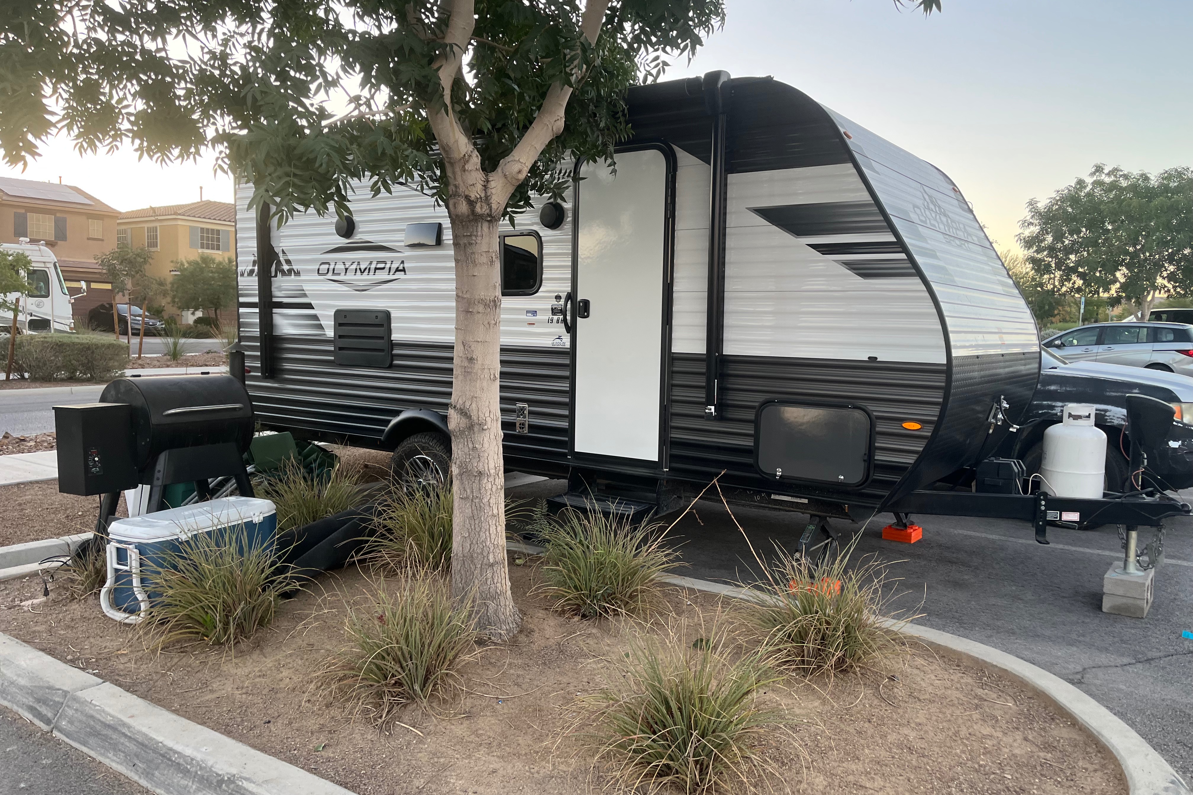 Lira Recreations Highland Ridge Olympia Travel Trailer