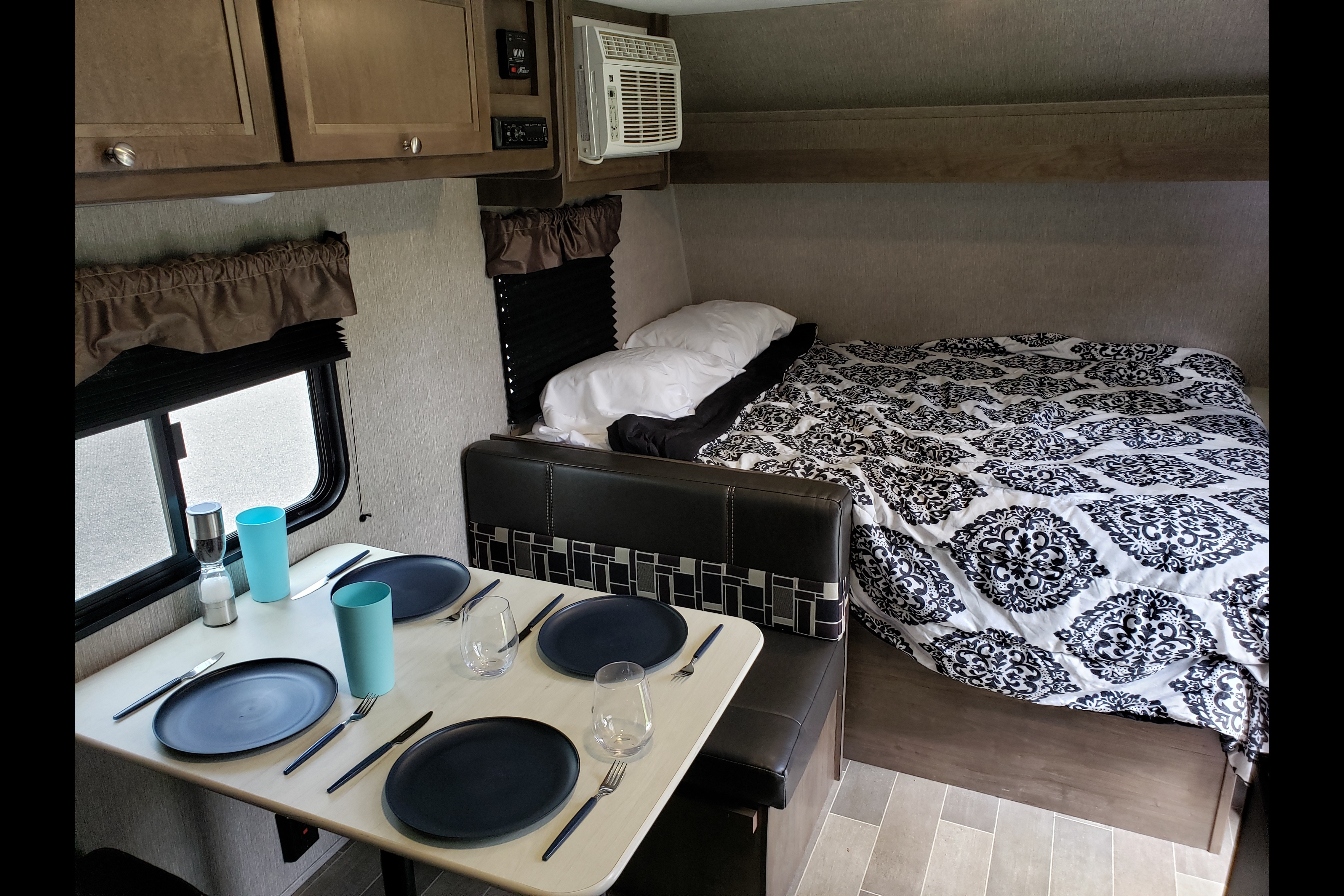 Lantern sleeps 5 and tows easy!