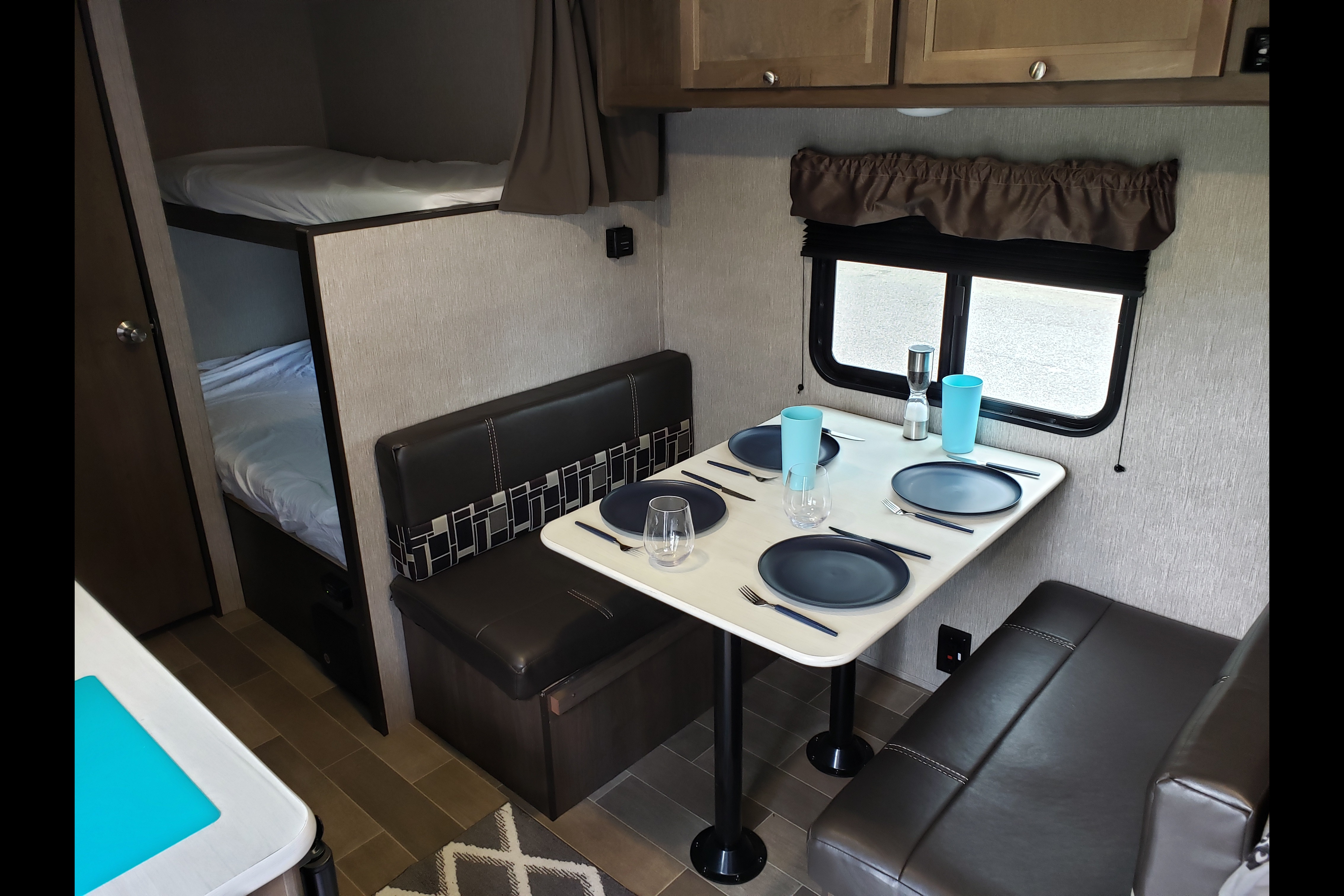 Lantern sleeps 5 and tows easy!