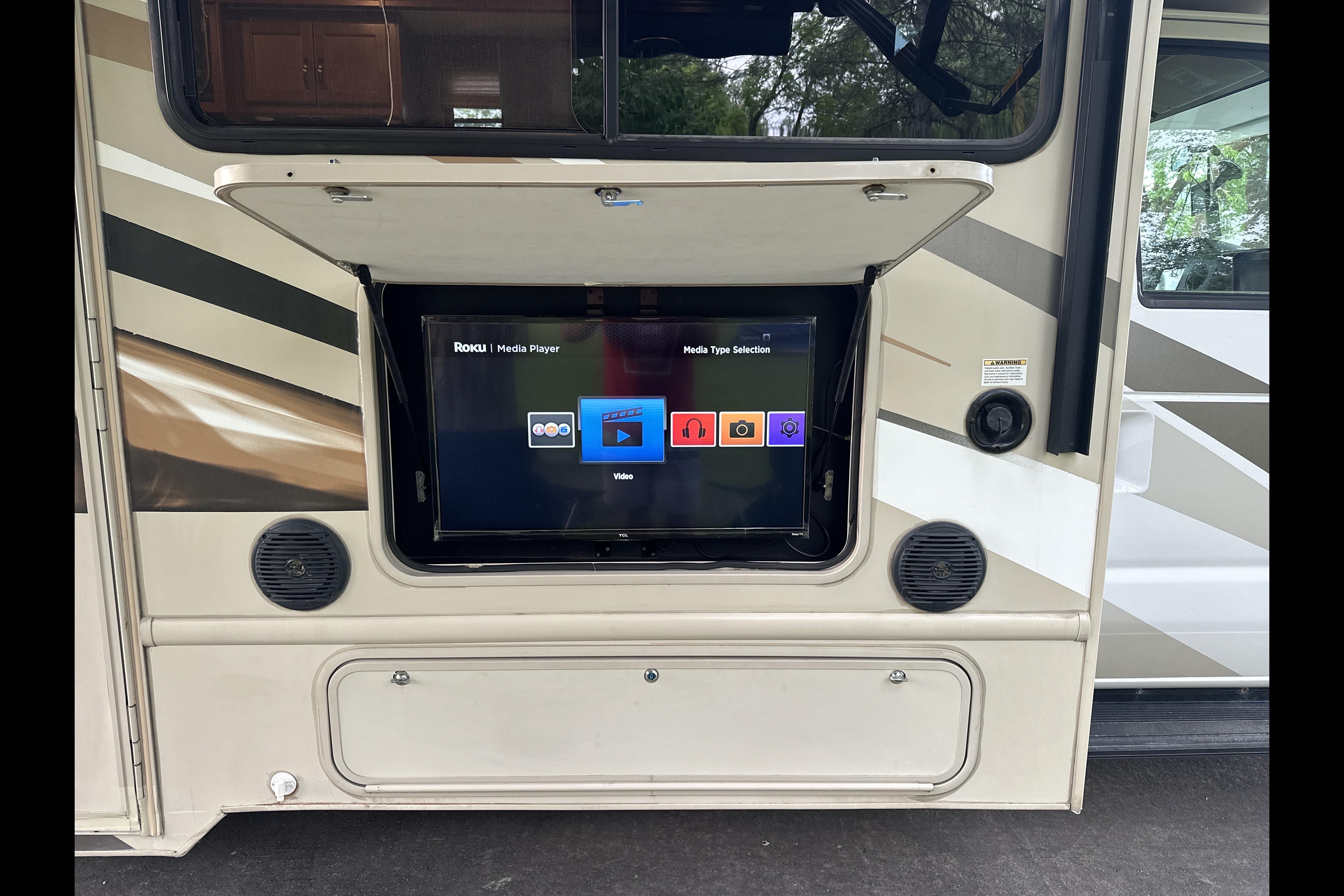 *New Listing* 2016 Thor Freedom Elite 29FE
