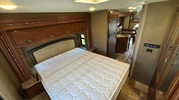 *New Listing* 2016 Thor Freedom Elite 29FE