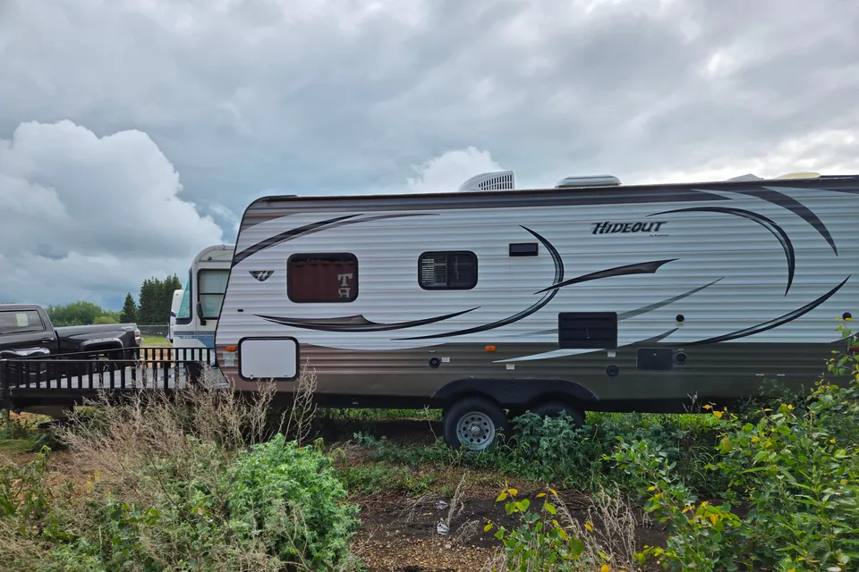 Keystone Hideout Toy hauler