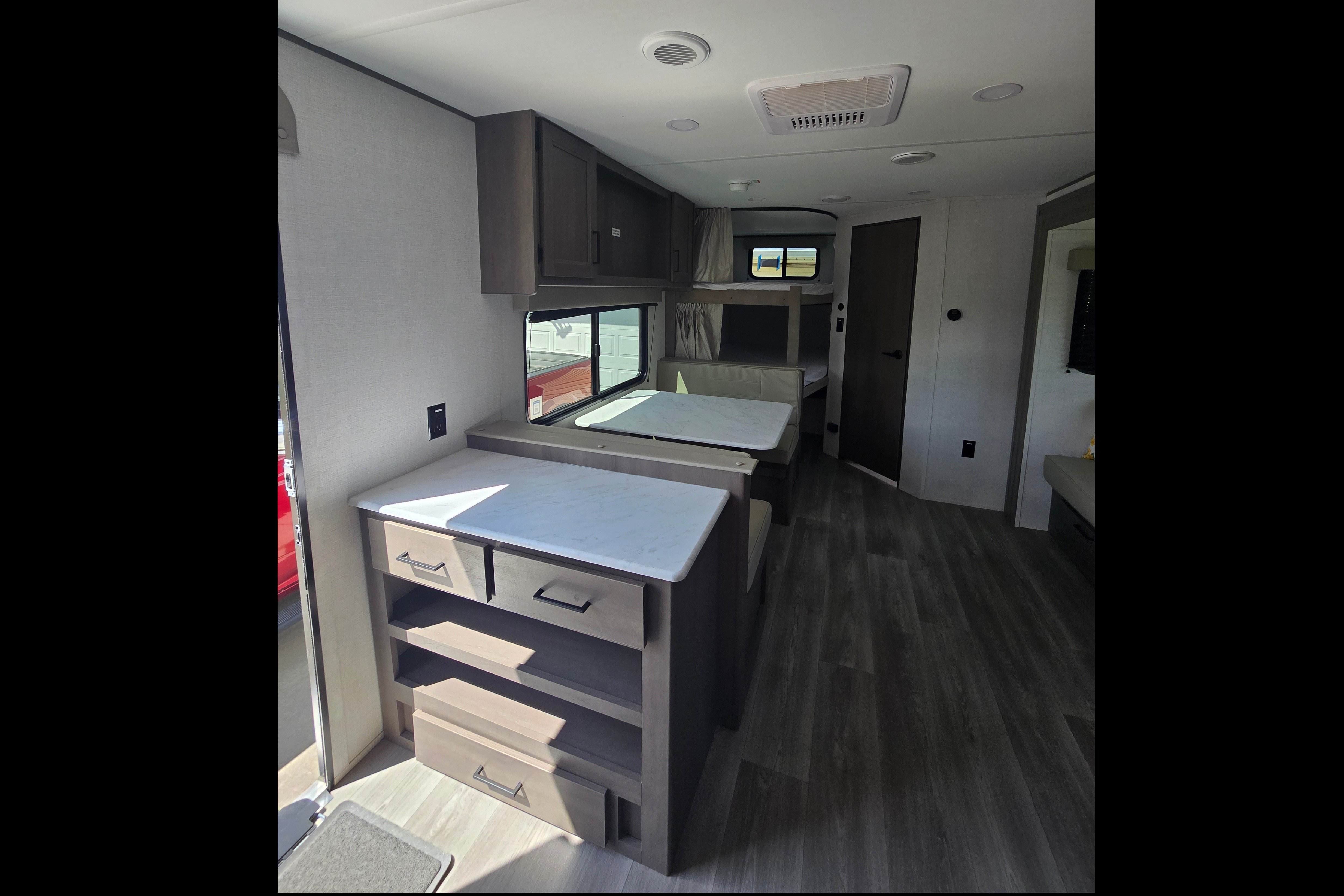 J&J Rv Rentals Grand Design