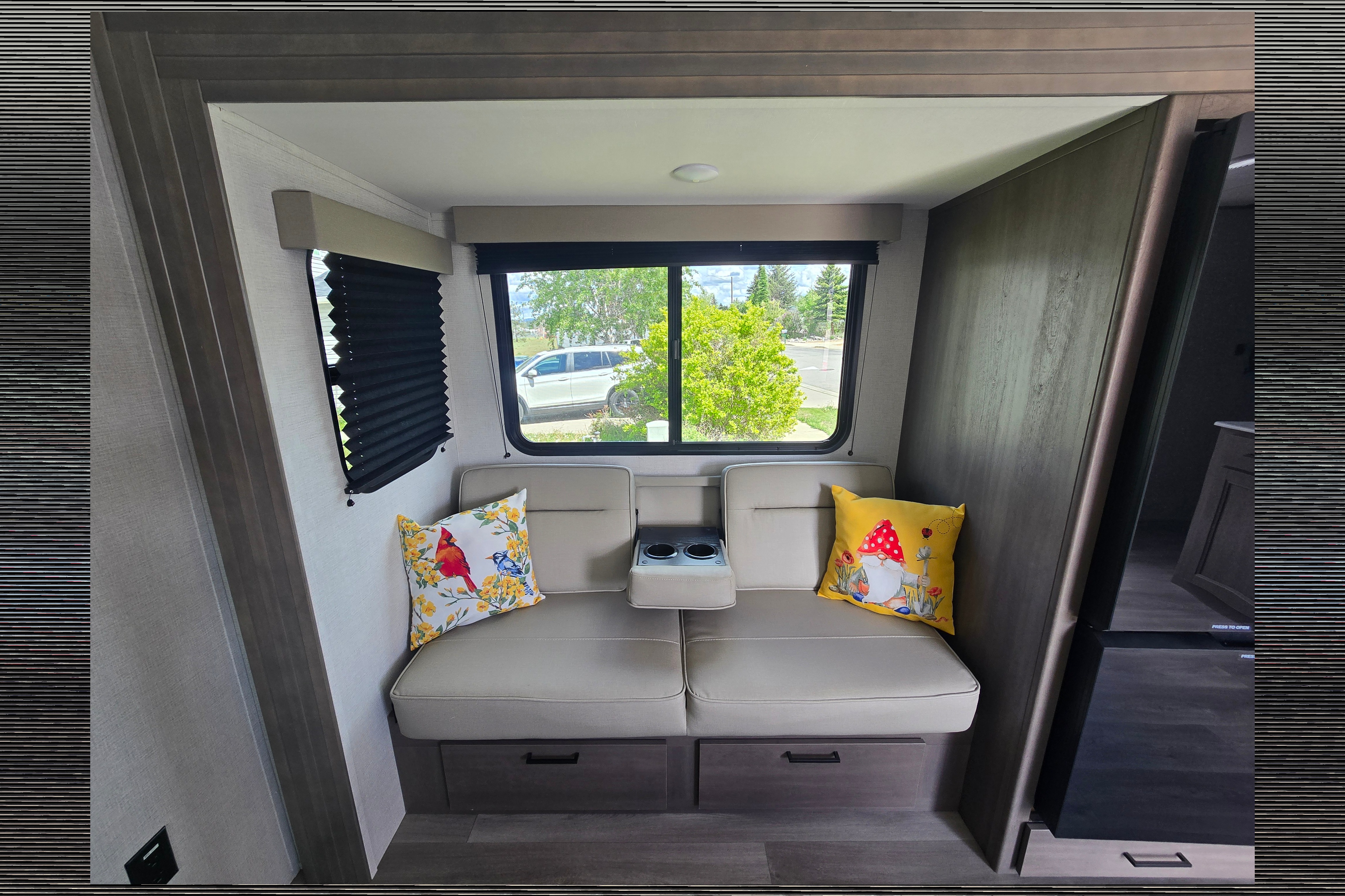 J&J Rv Rentals Grand Design