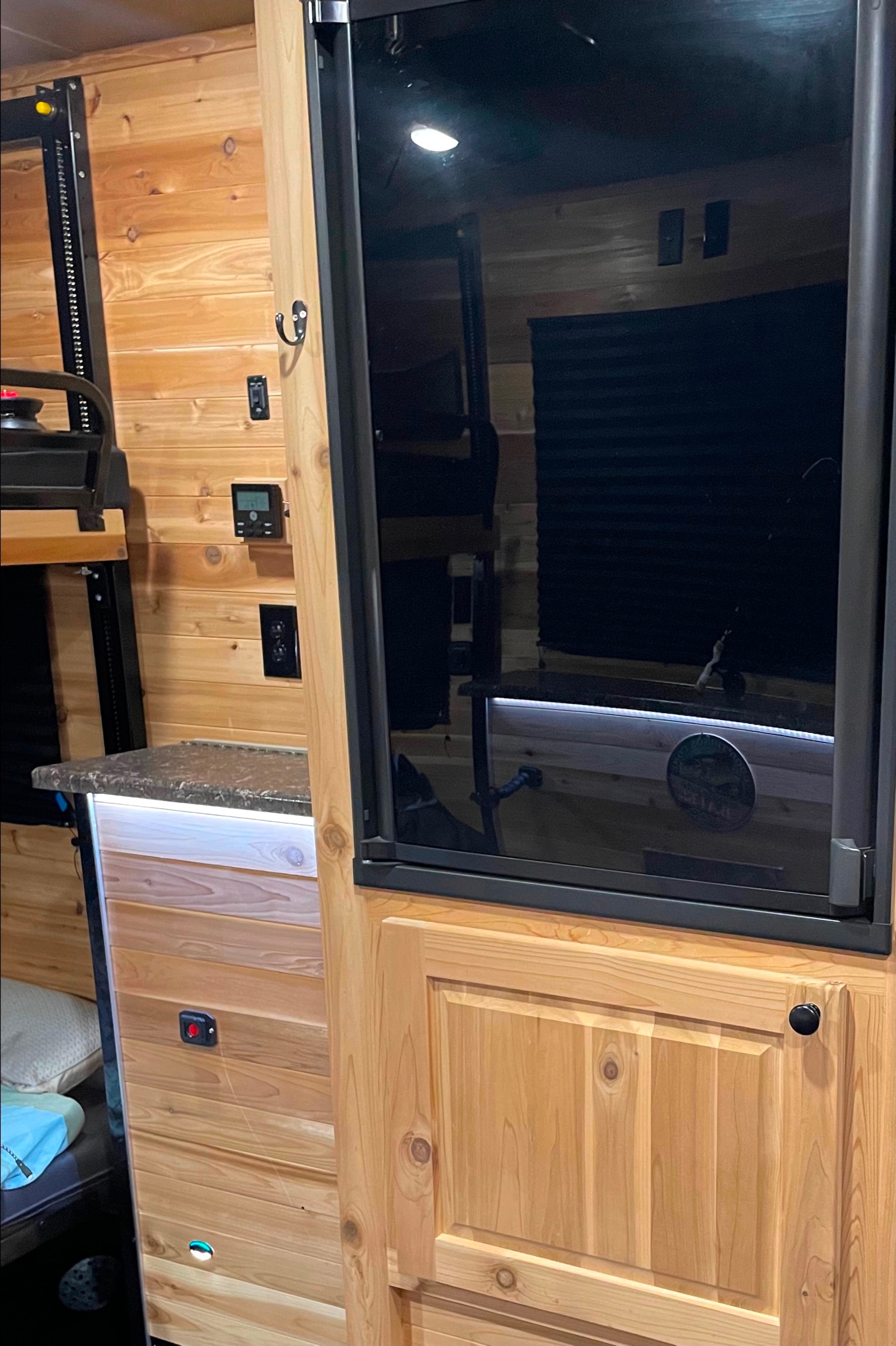Glacier Ice House RV Explorer Edition & Toy Hauler