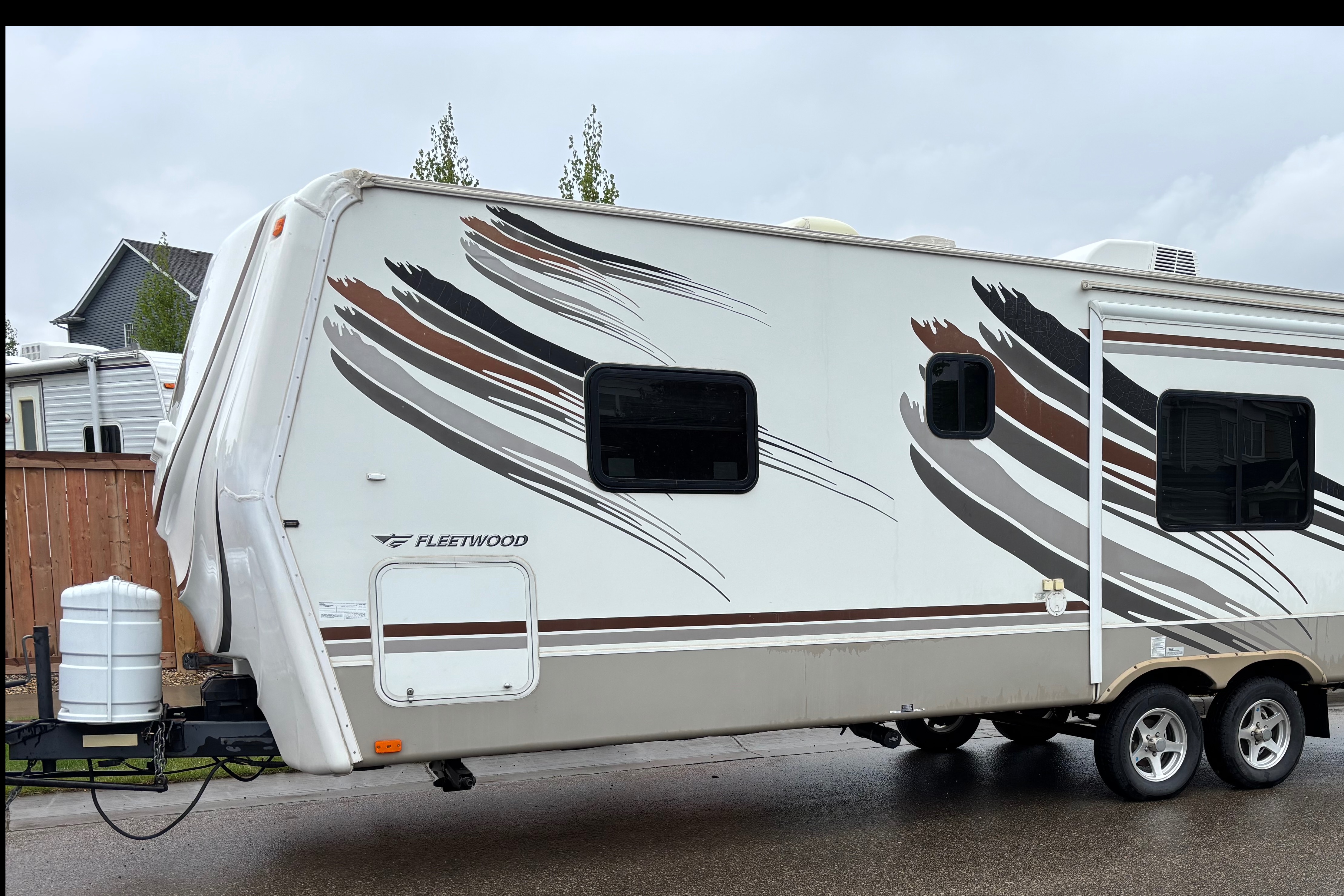 Douglas's Fleetwood 230RKS Travel Trailer