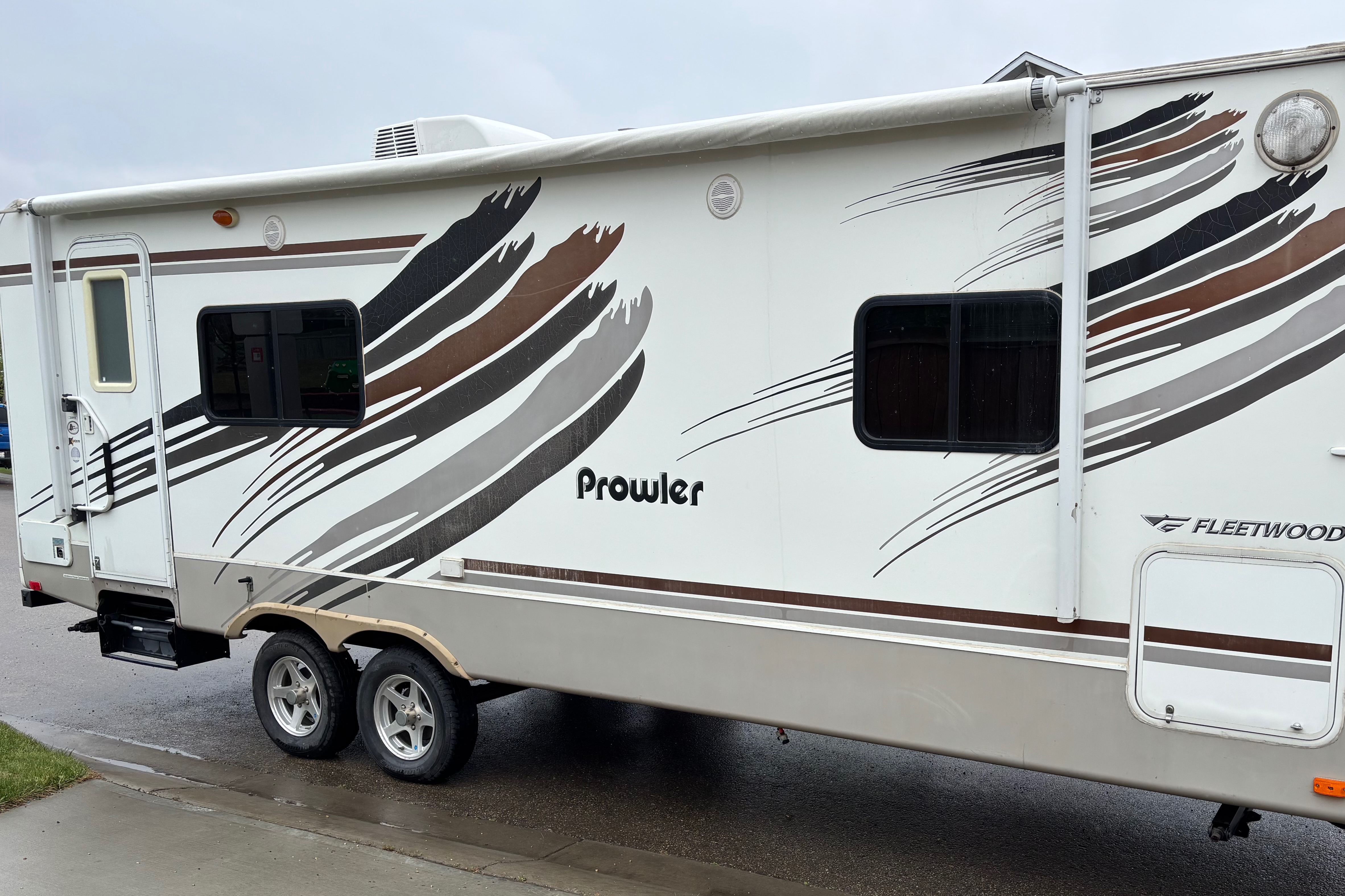 Douglas's Fleetwood 230RKS Travel Trailer
