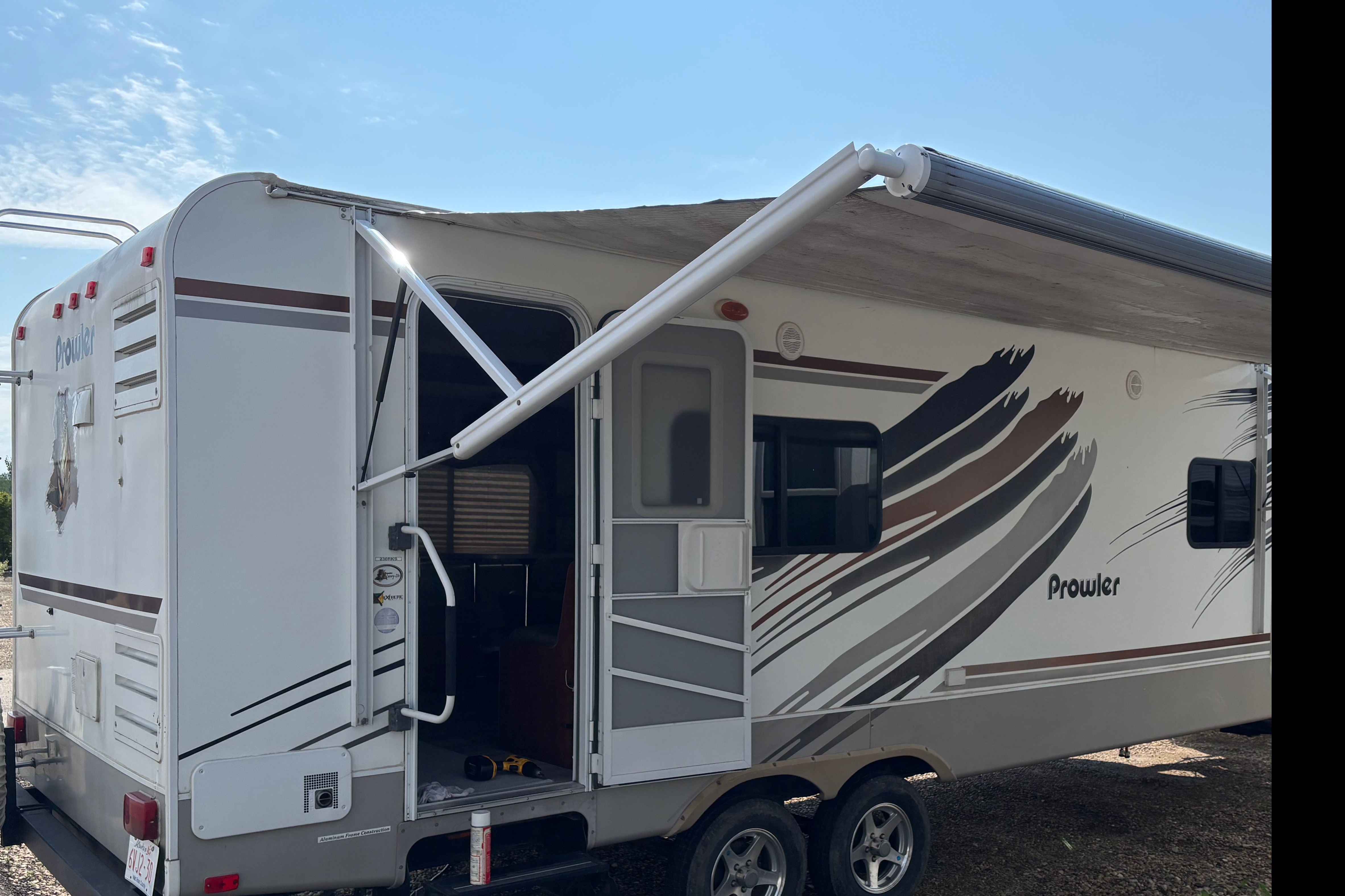Douglas's Fleetwood 230RKS Travel Trailer