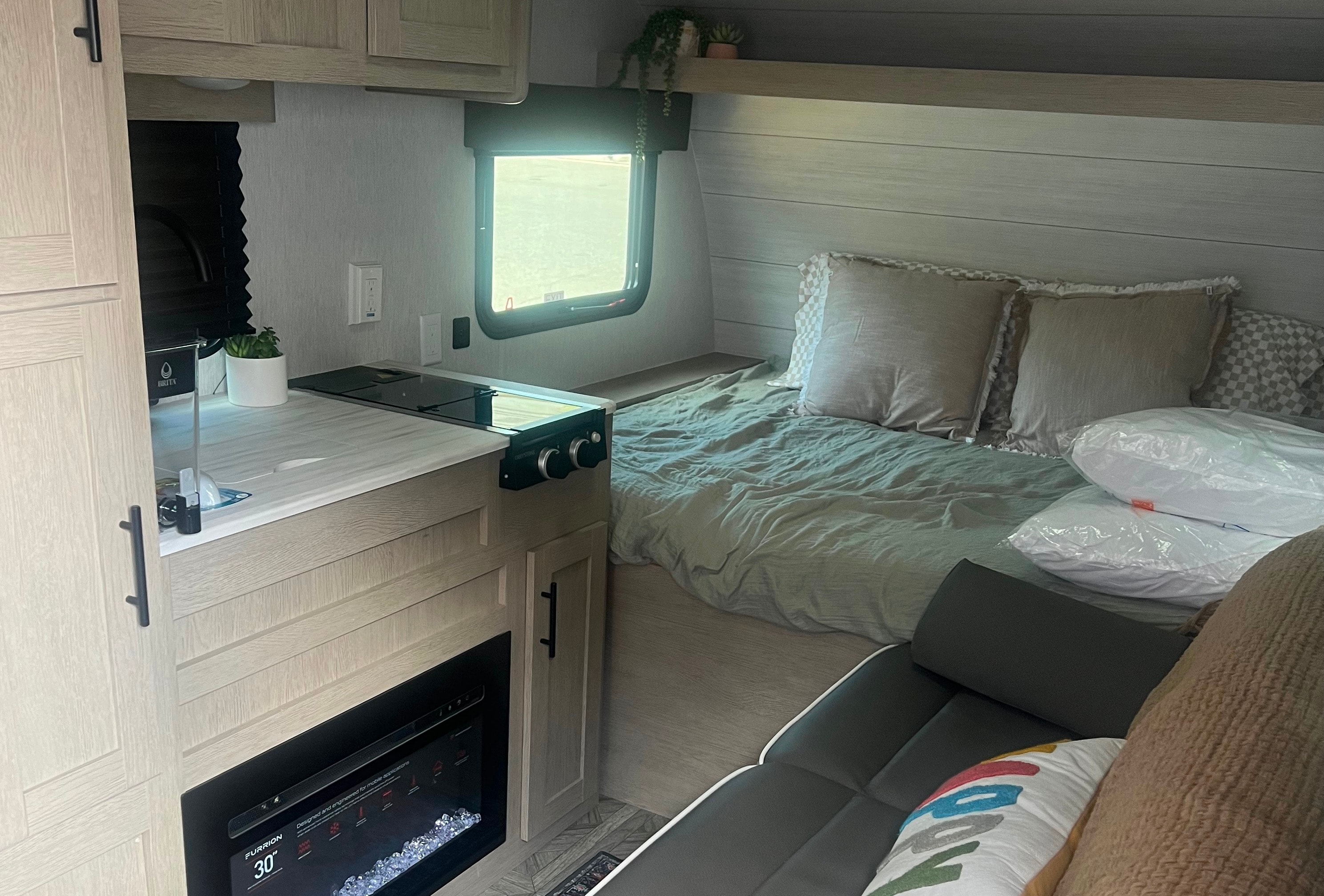 Joy's Forest River Salem Select CE 157FB Travel Trailer