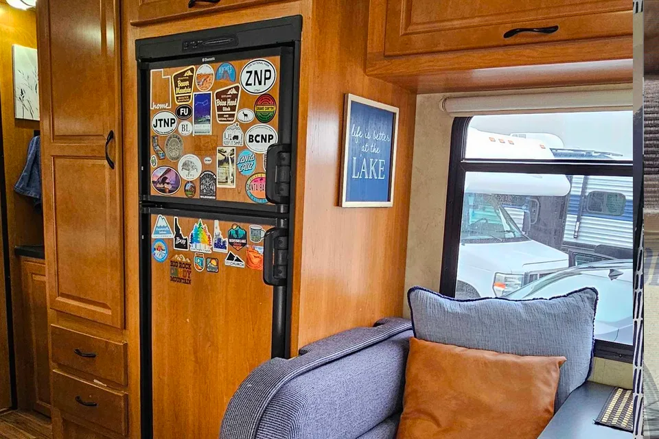 Thor Majestic 23a Class C - Moab - Unlimited Miles
