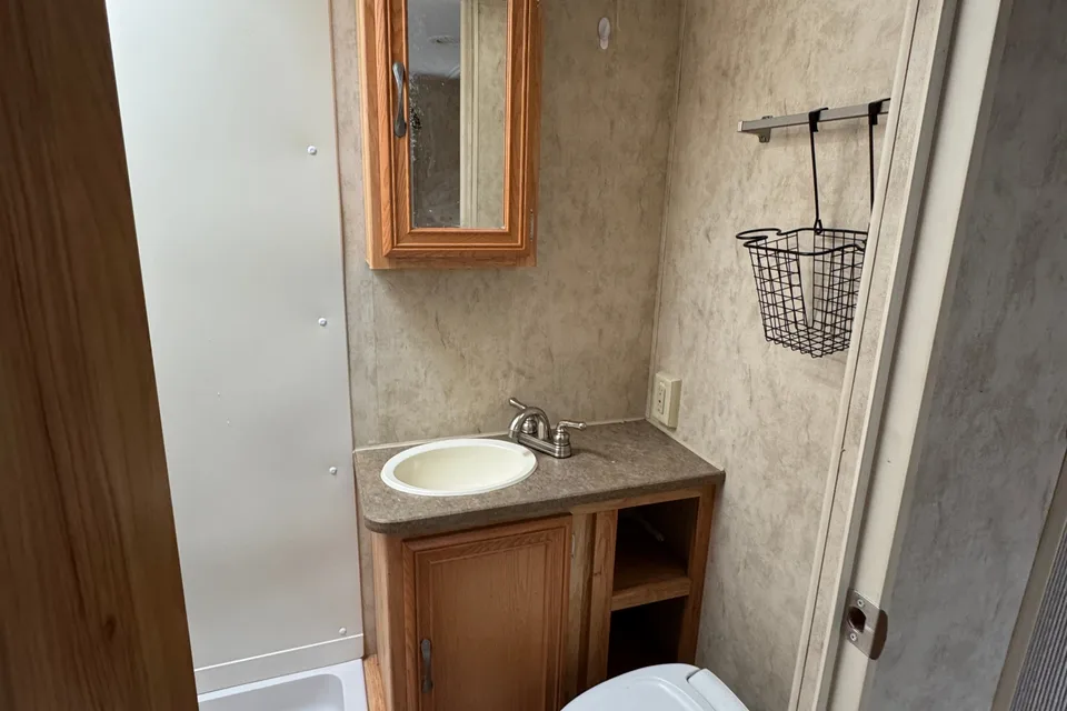 Dutchmen Aerolite 21QS Travel Trailer