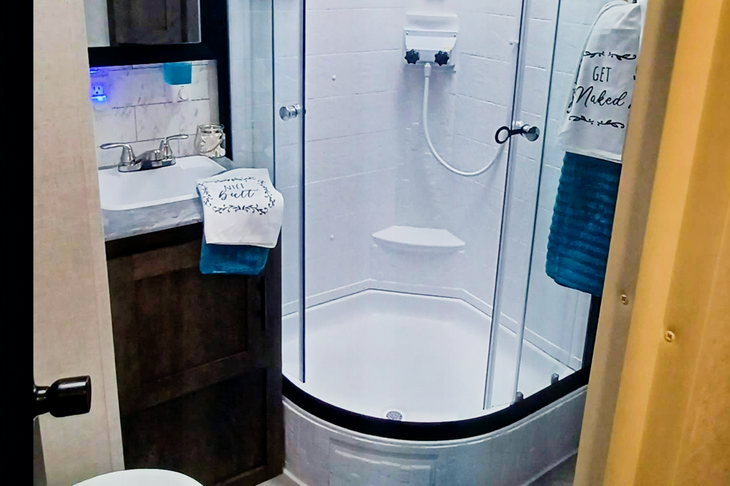 Classy glamping 2 bedroom Forrest River Salem 29 vbud Travel Trailer