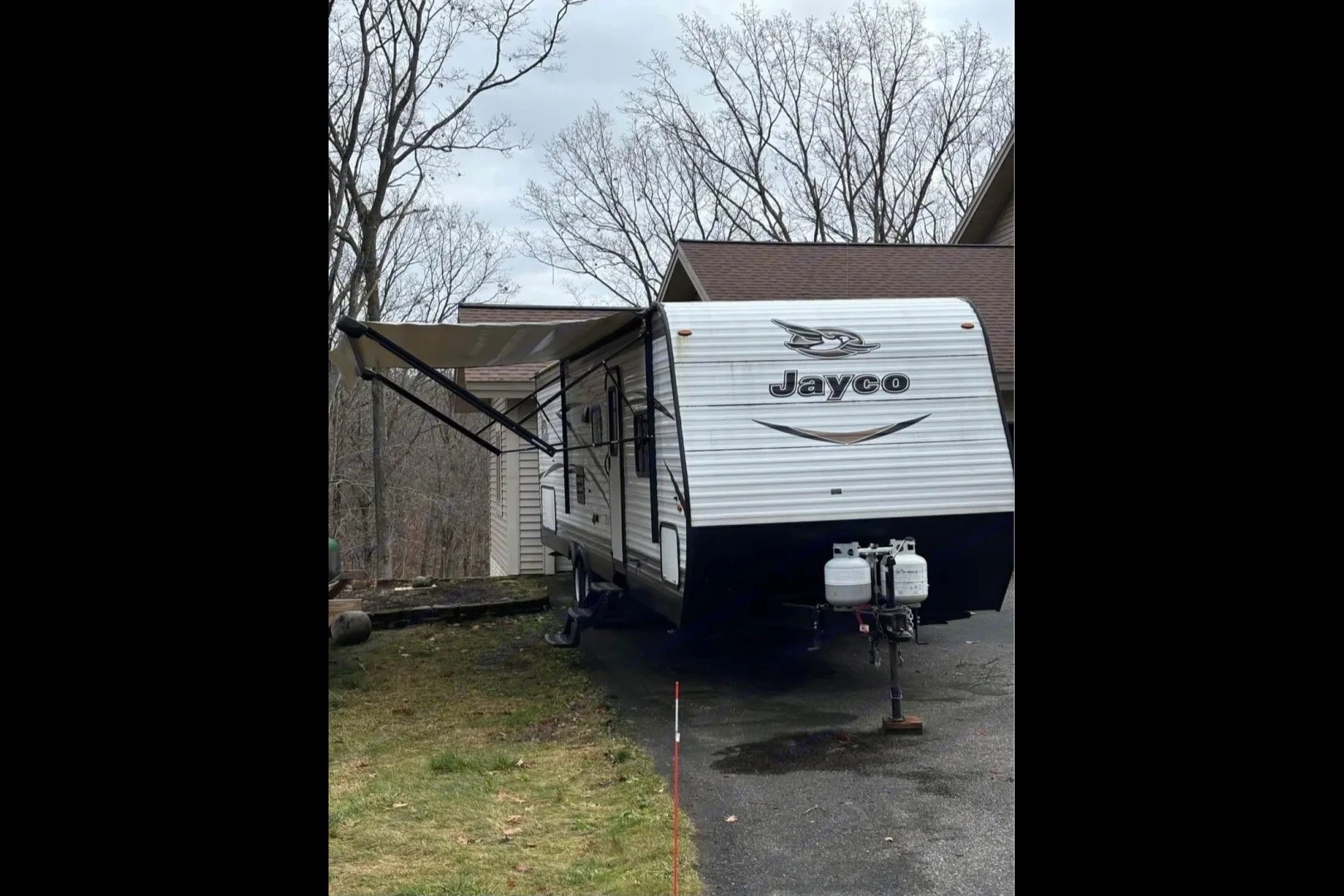 Great Lakes Glampers Jayco 294QBHS Travel Trailer
