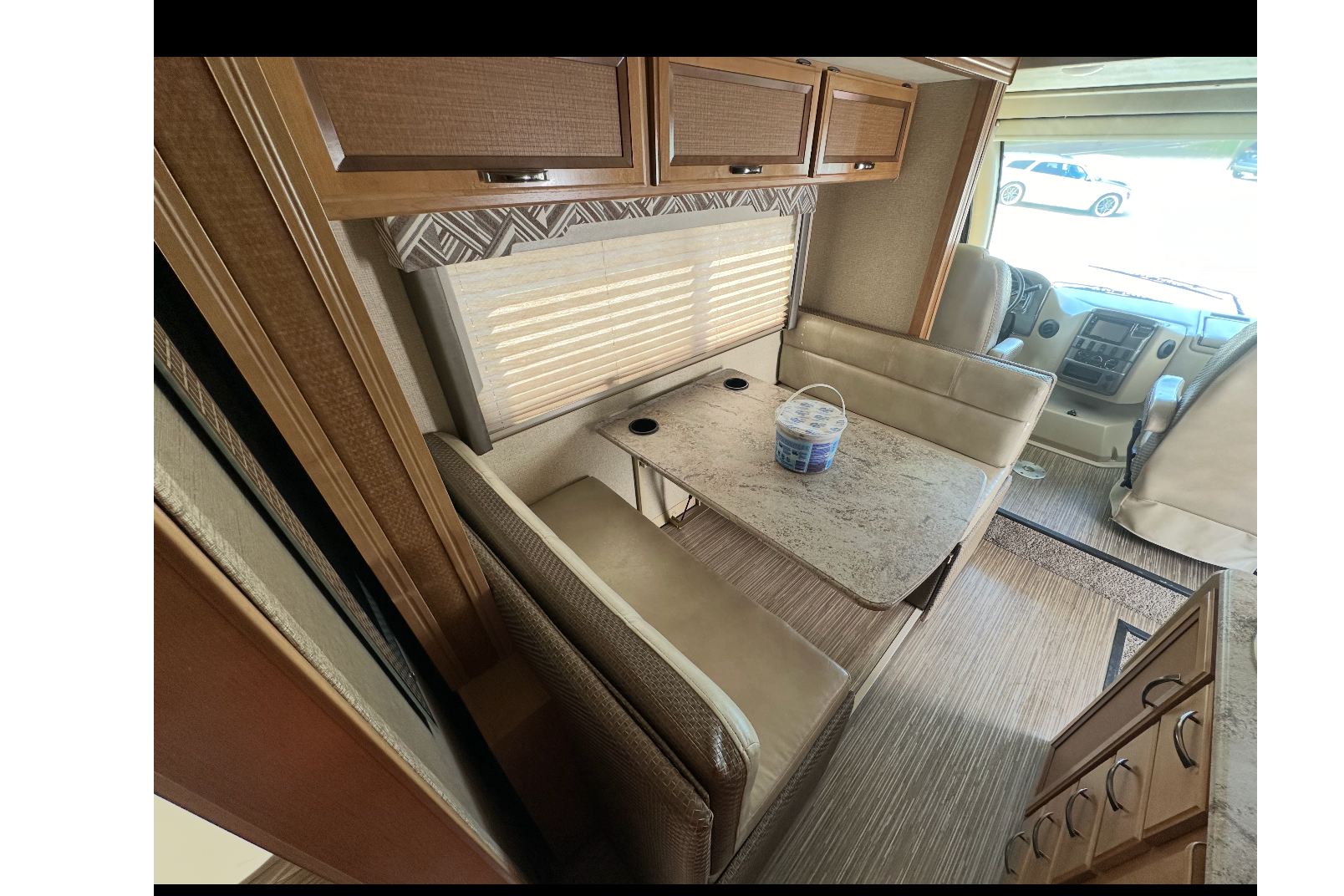 Thor Motor Coach Axis Class A 25.4