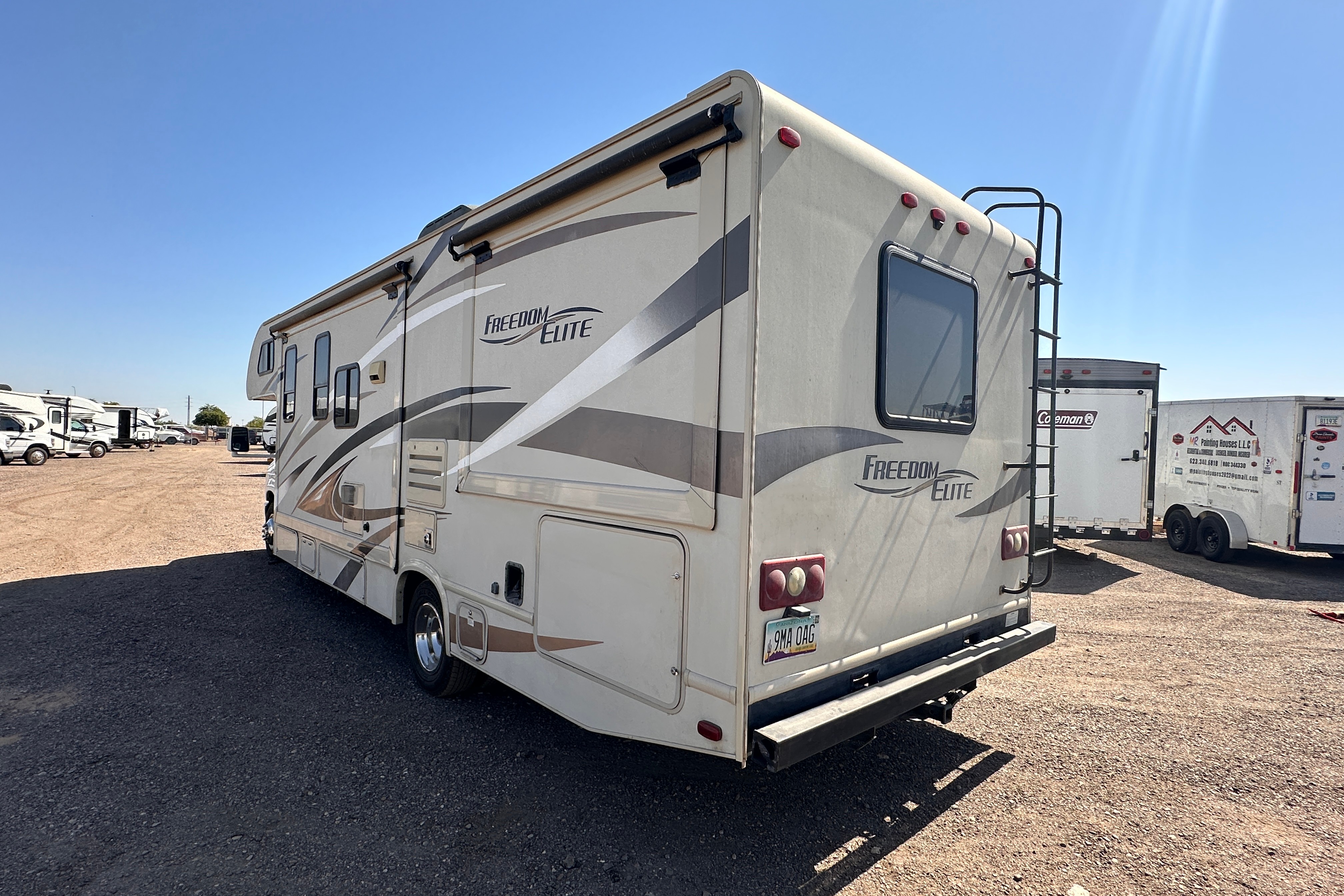 2016 Thor Freedom Elite 29FE: Ultimate Road Escape! ⛺