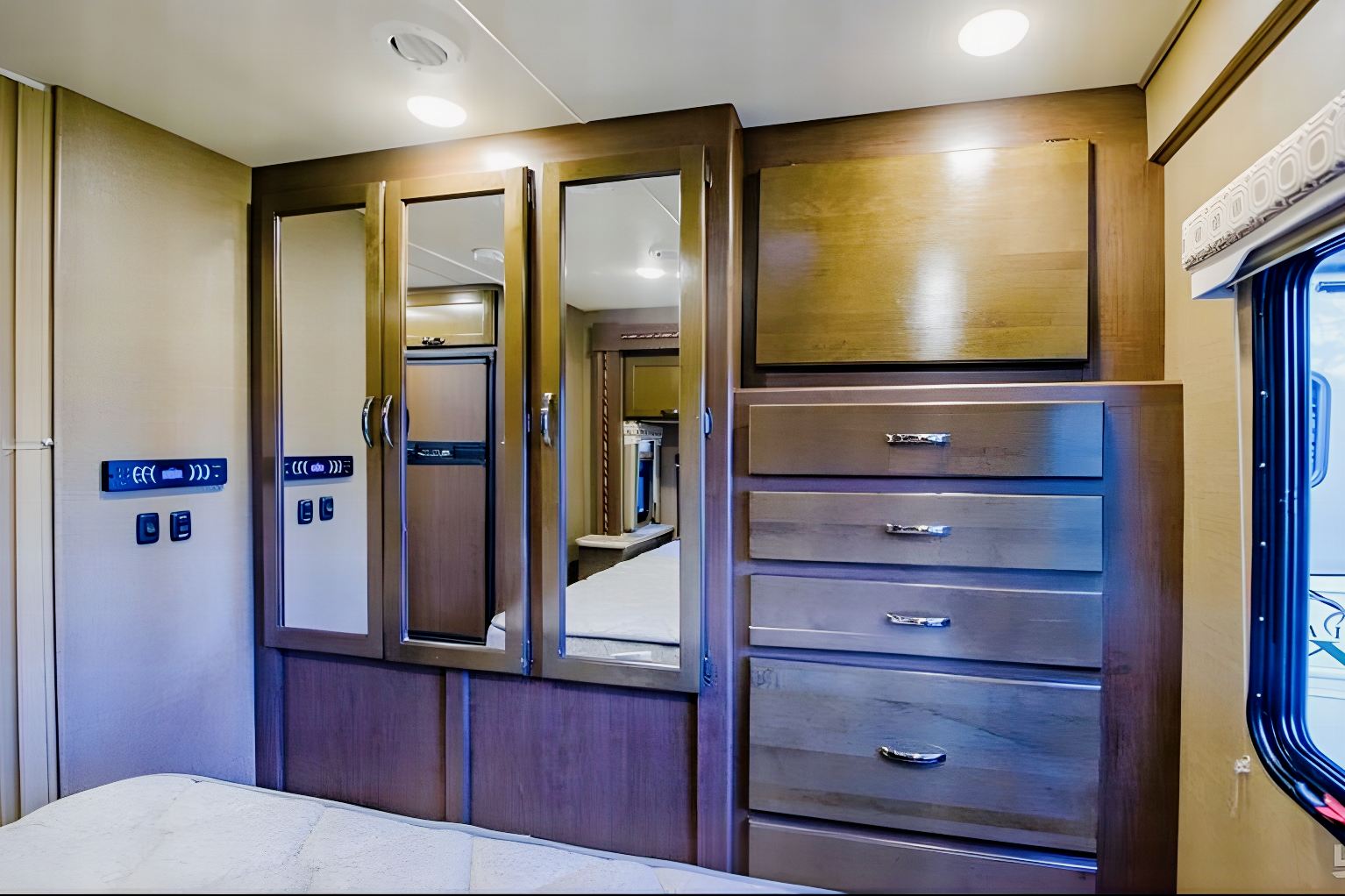Adventure Awaiits with RVNighter Your 29ft Fully-equipped Home on Wheels