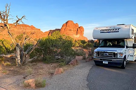 2022 Gulf Stream Conquest Class C 24ft. - FREE PRIVATE SHUTTLE - Ellie -