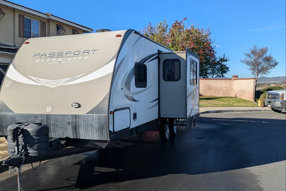 Joshua's Keystone Passport Travel Trailer