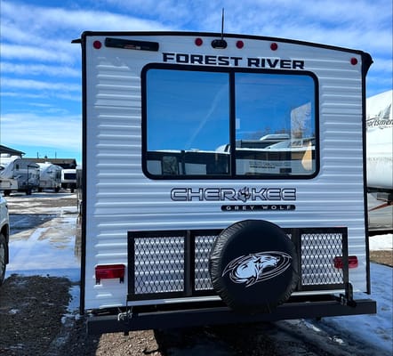 Brand new 20RDSE Travel Trailer for rent