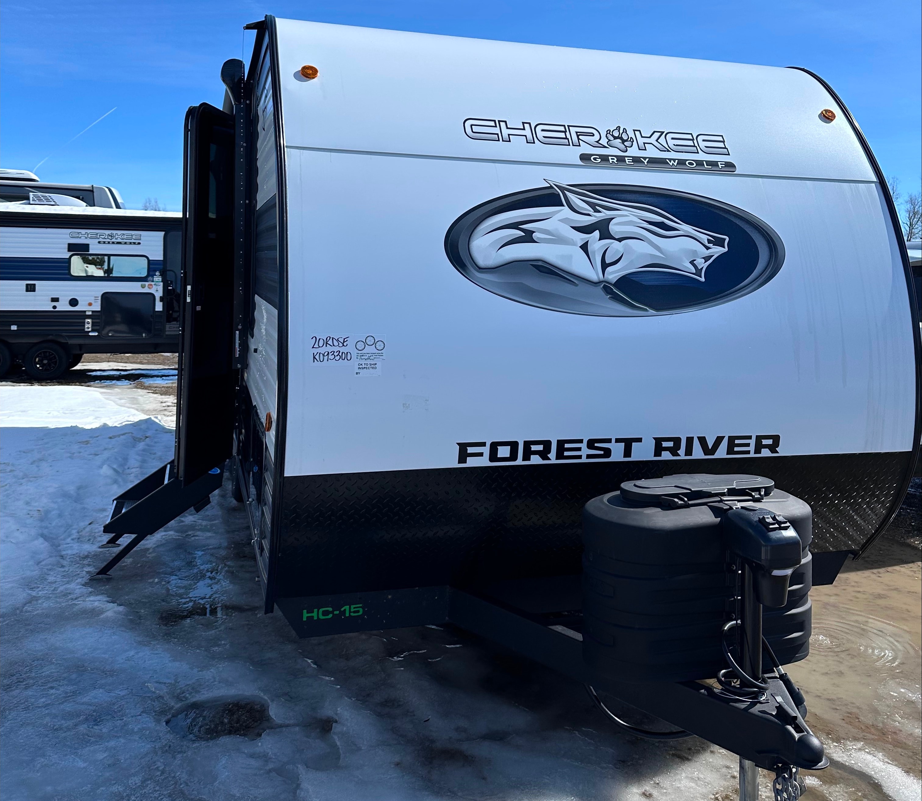 Brand new 20RDSE Travel Trailer for rent