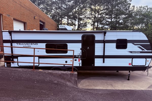 Grand Design Transcend Xplor 26BHX Travel Trailer