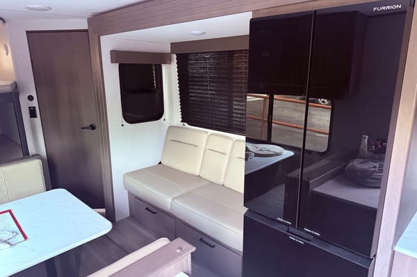 Grand Design Transcend Xplor 26BHX Travel Trailer