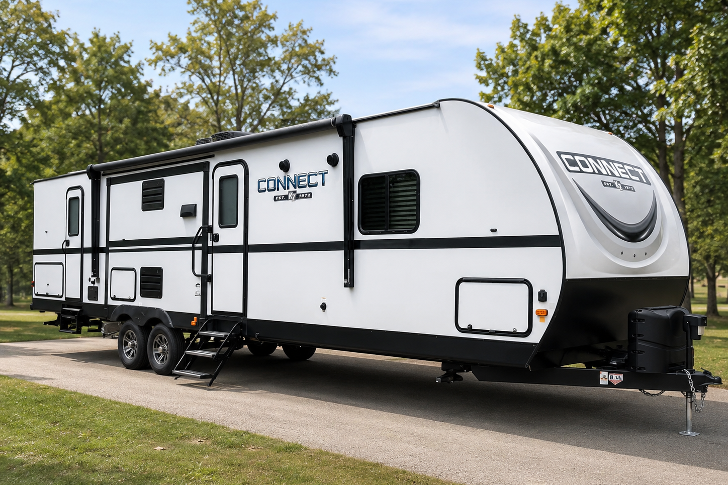 Adventure-Ready KZ Connect C332BHK | Starlink WiFi | Sleeps 7-10