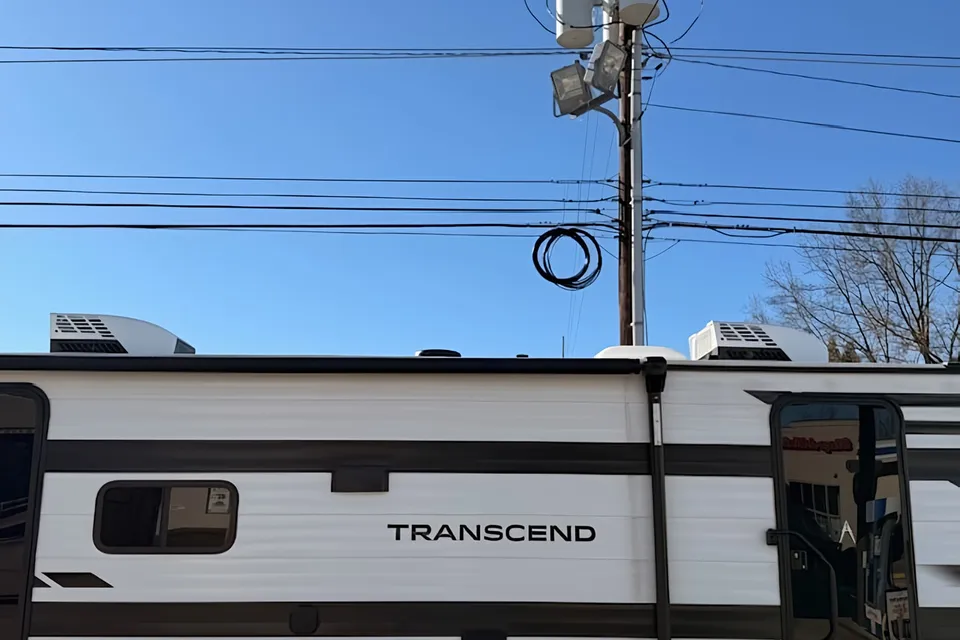 BRAND NEW JUST FOR YOU! 2025 Grand Design Transcend Sleeps 8