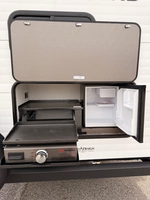 BRAND NEW JUST FOR YOU! 2025 Grand Design Transcend Sleeps 8