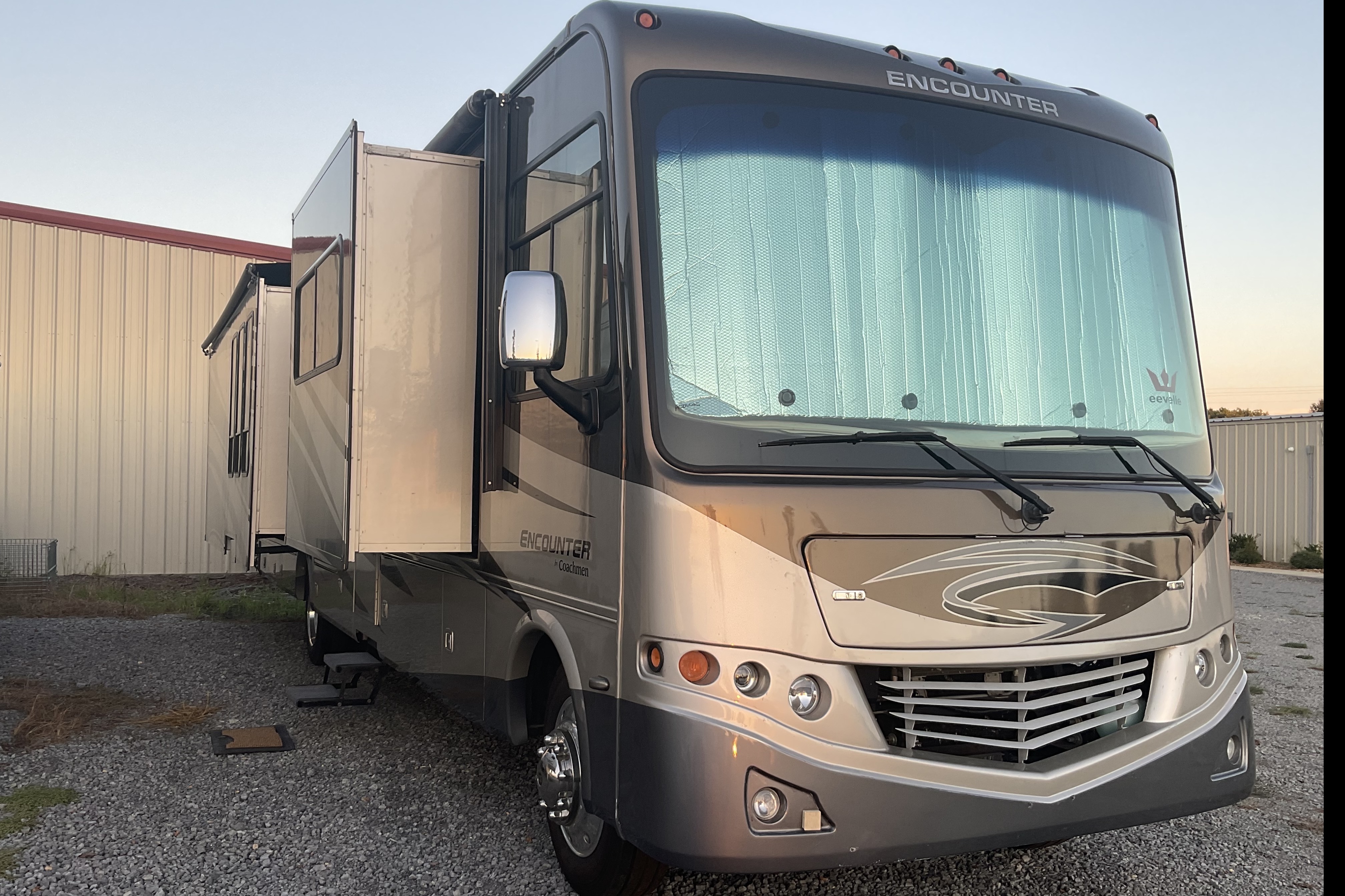 Coachmen Encounter Class A ready for a trip