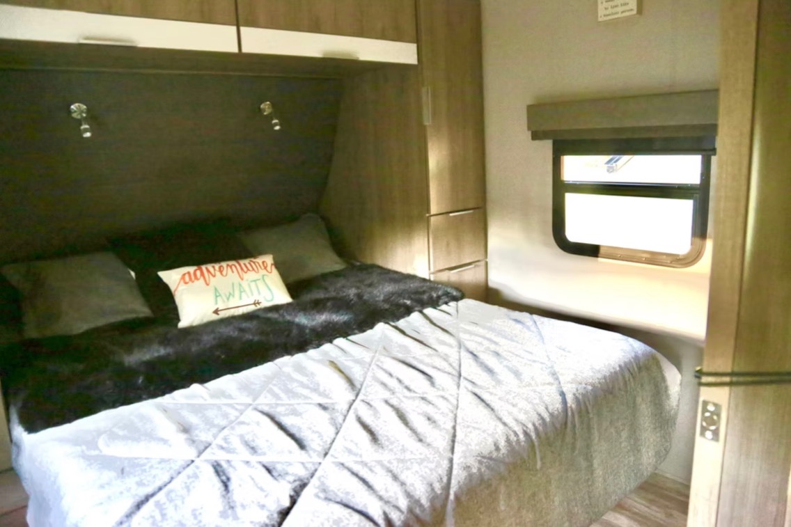 Luxurious, Grand Design IMAGINE 2600 Travel Trailer