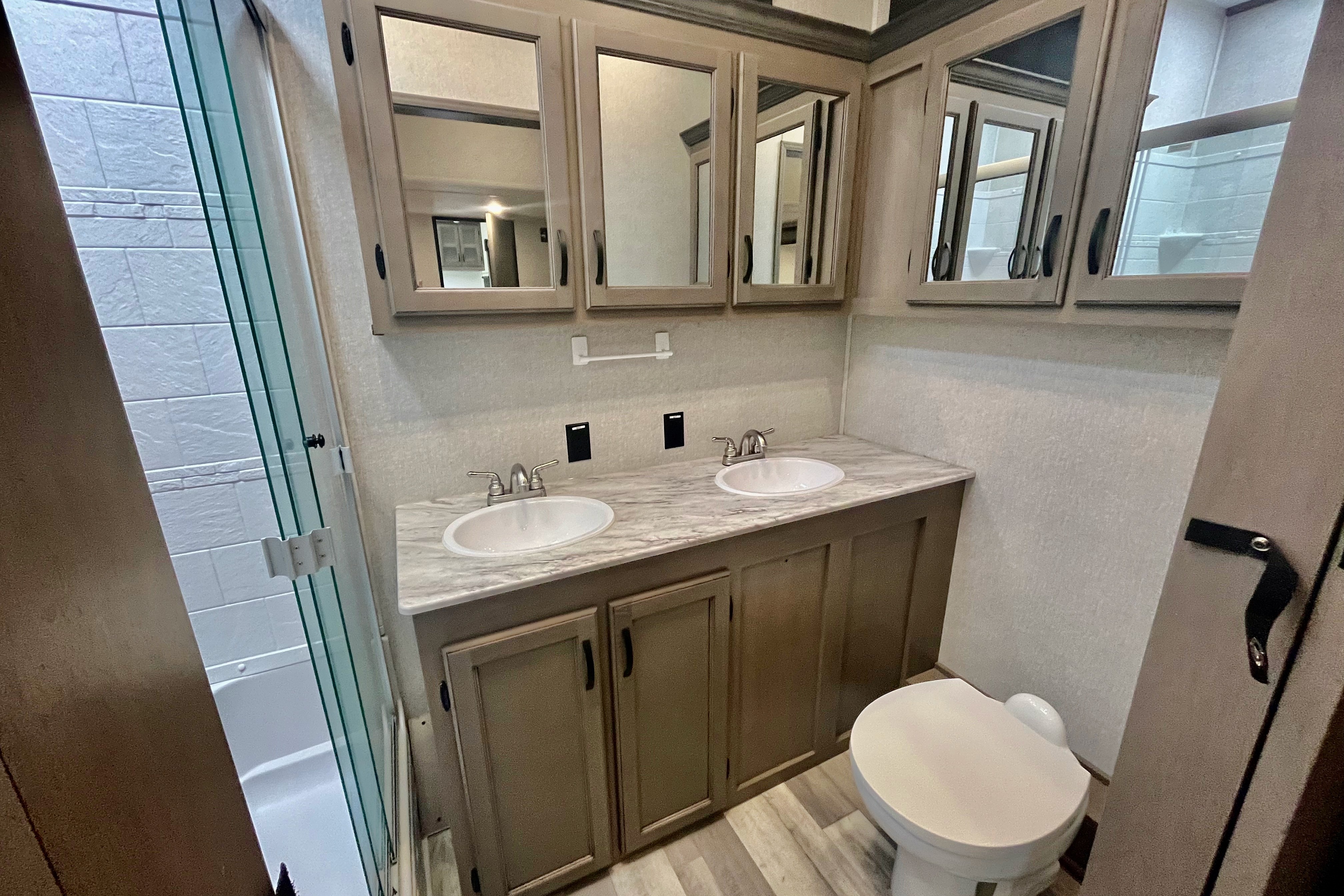 Coachmen Chaparral 375BAF Fifth Wheel