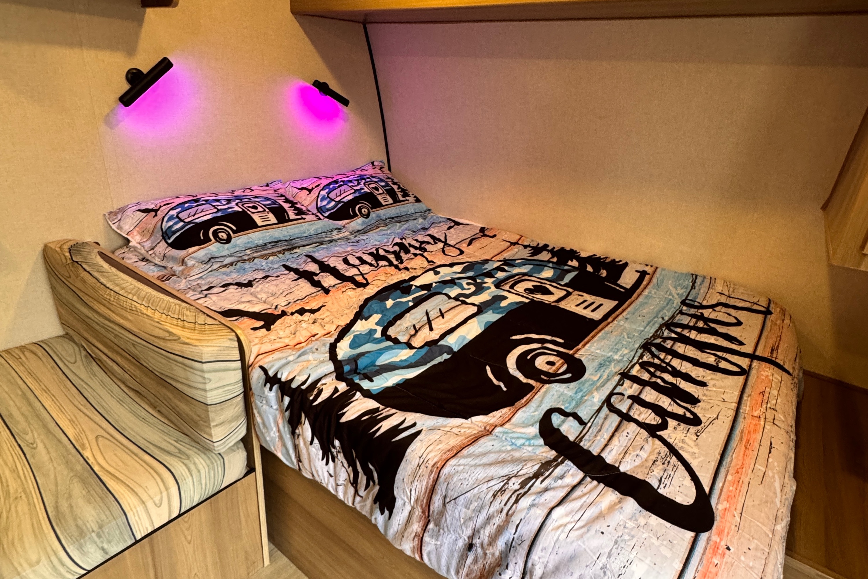 Home away from home Coleman 17B Travel Trailer