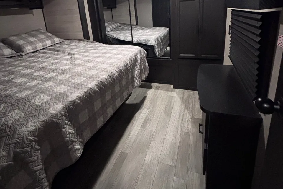 Sherroos Jayco Jay Flight
