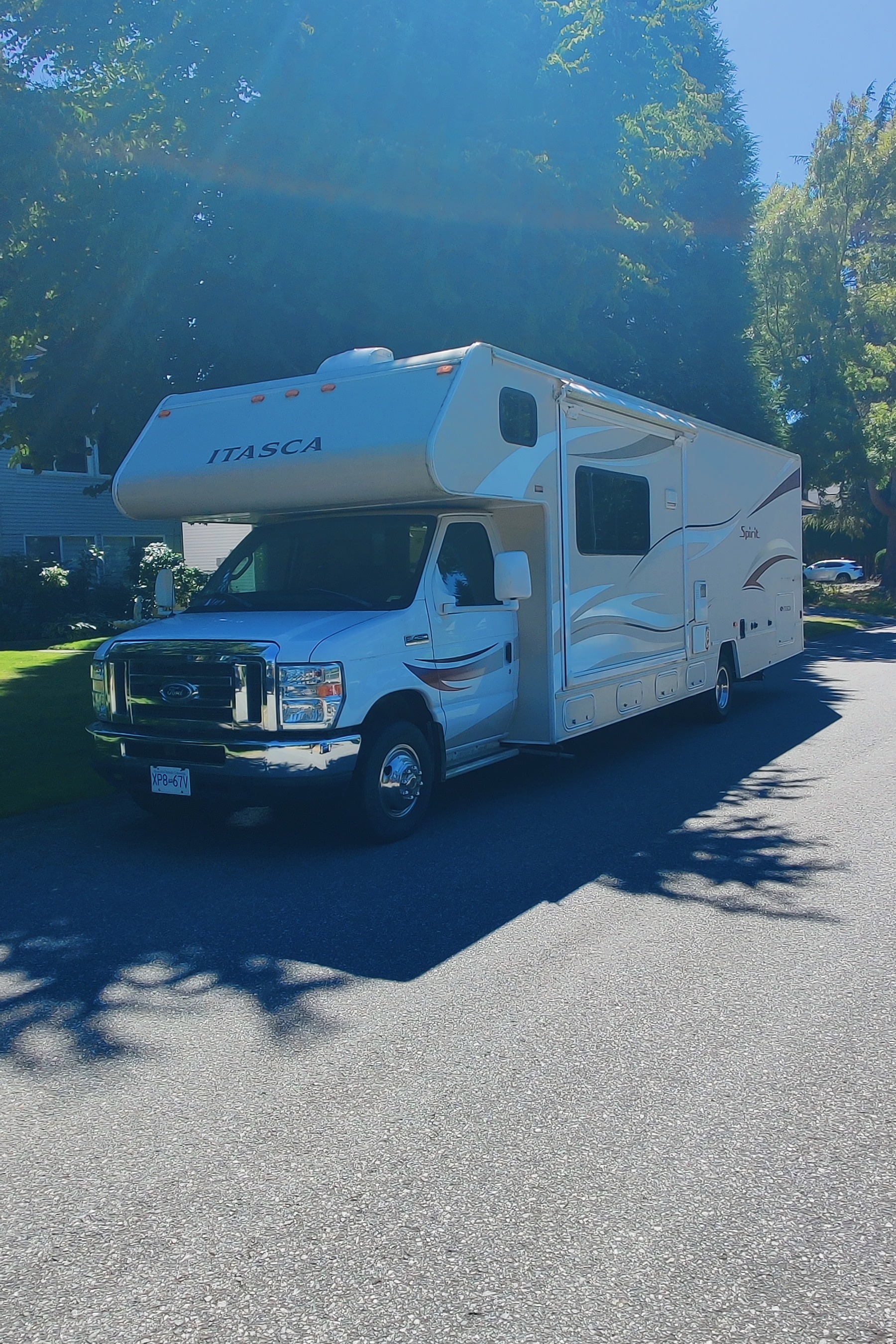 xin's 2014 Winnebago Itasca Spirit Class C