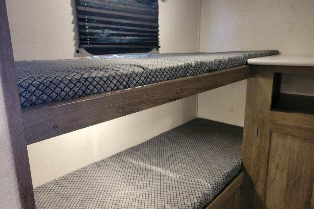[15] Stress Free RVs - 2021 XXL - Avenger - Family Bunkhouse