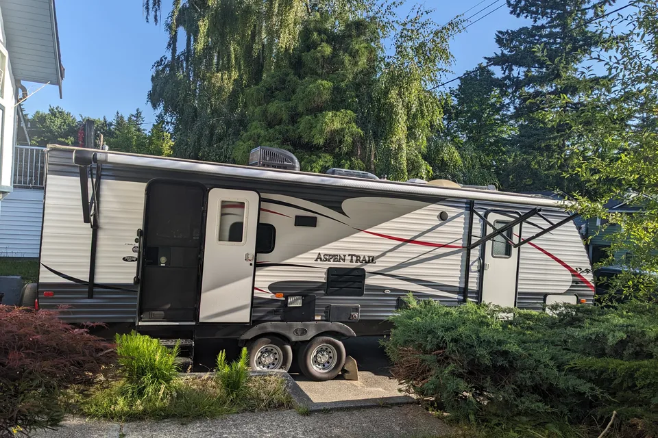 Home on a Hitch Dutchmen Aspen Trail 2780RLS Travel Trailer