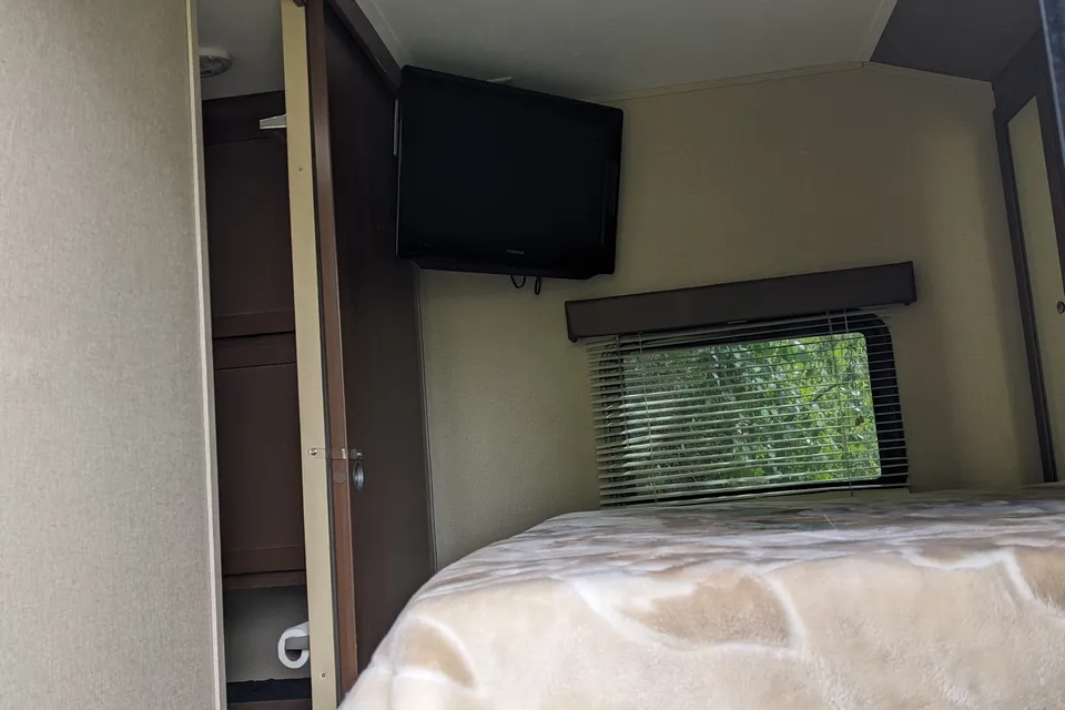 Home on a Hitch Dutchmen Aspen Trail 2780RLS Travel Trailer