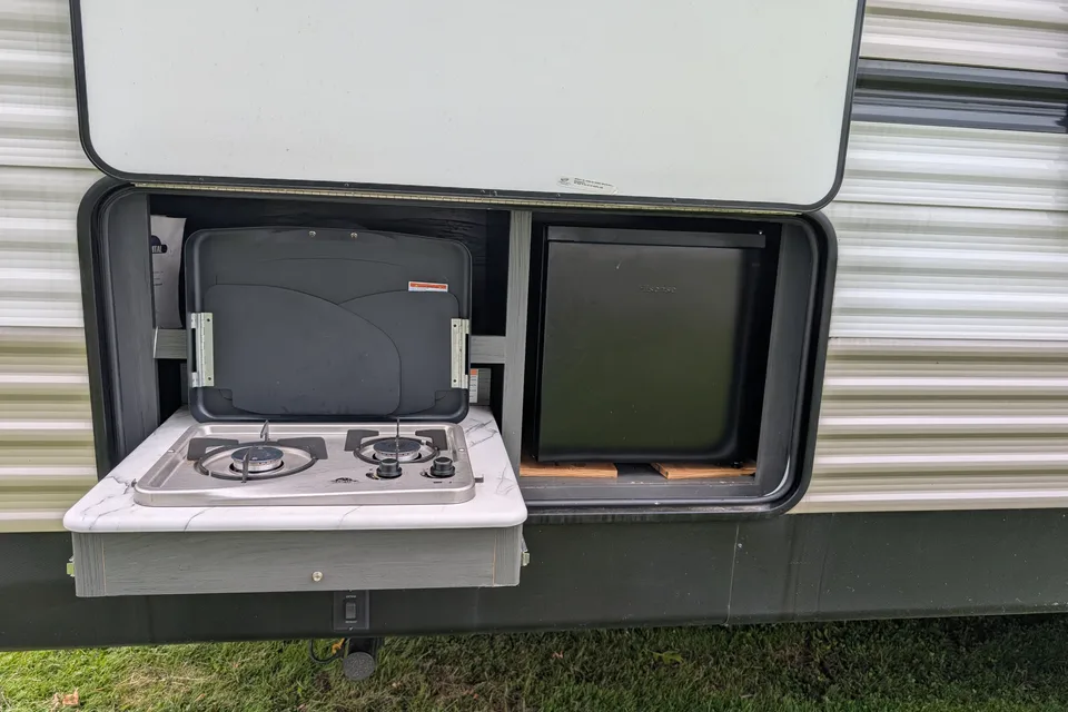 Robert's Dutchmen Aspen Trail 2910BHS Travel Trailer