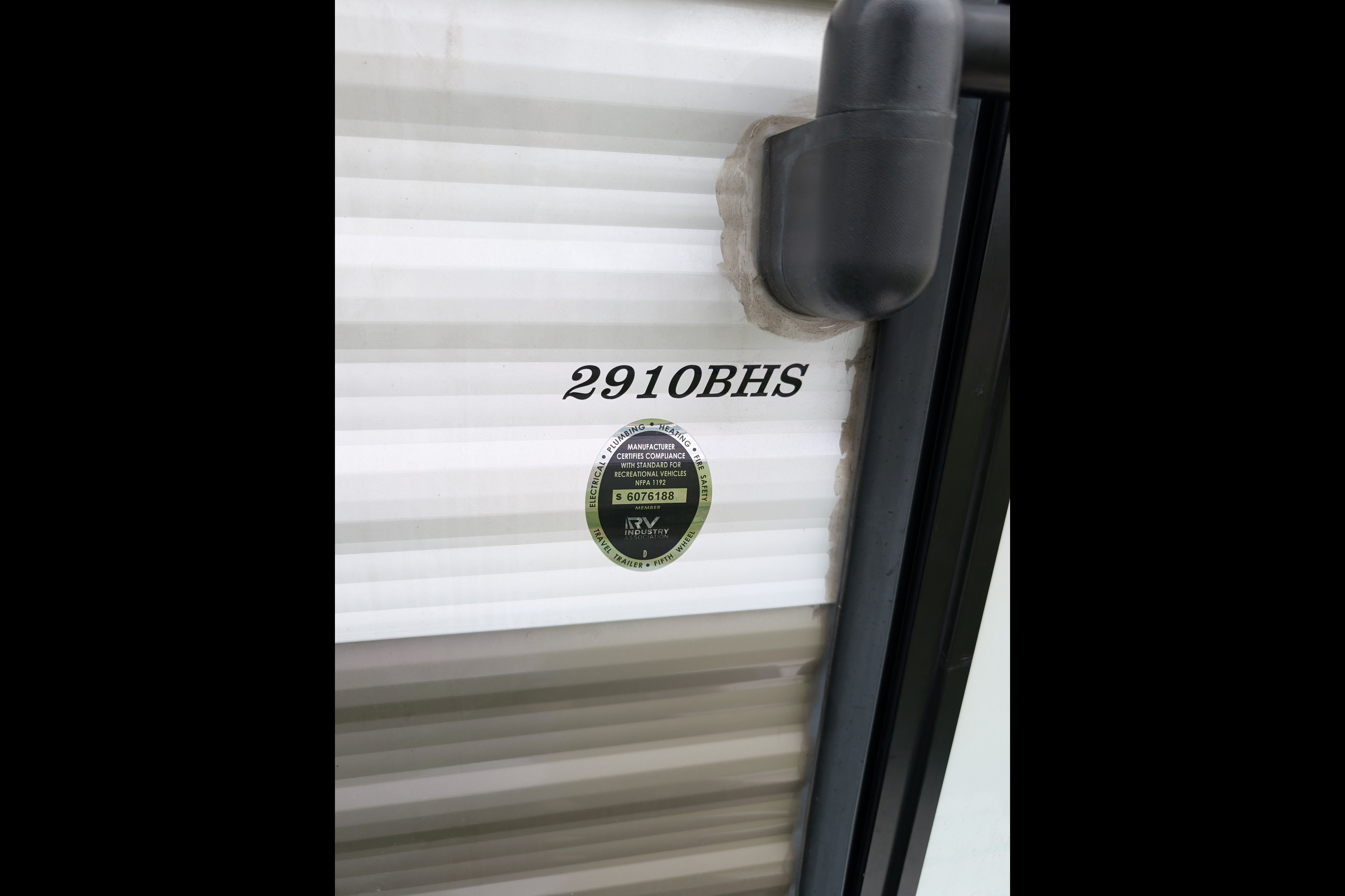 Robert's Dutchmen Aspen Trail 2910BHS Travel Trailer