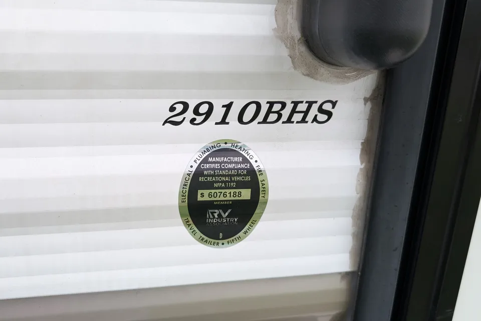 Robert's Dutchmen Aspen Trail 2910BHS Travel Trailer